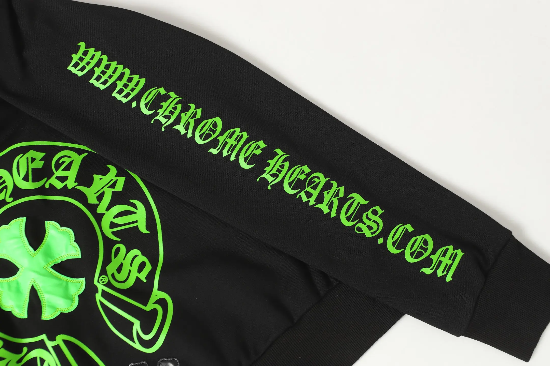 Horseshoe Logo Graphic Hoodie D14513573 — view 8
