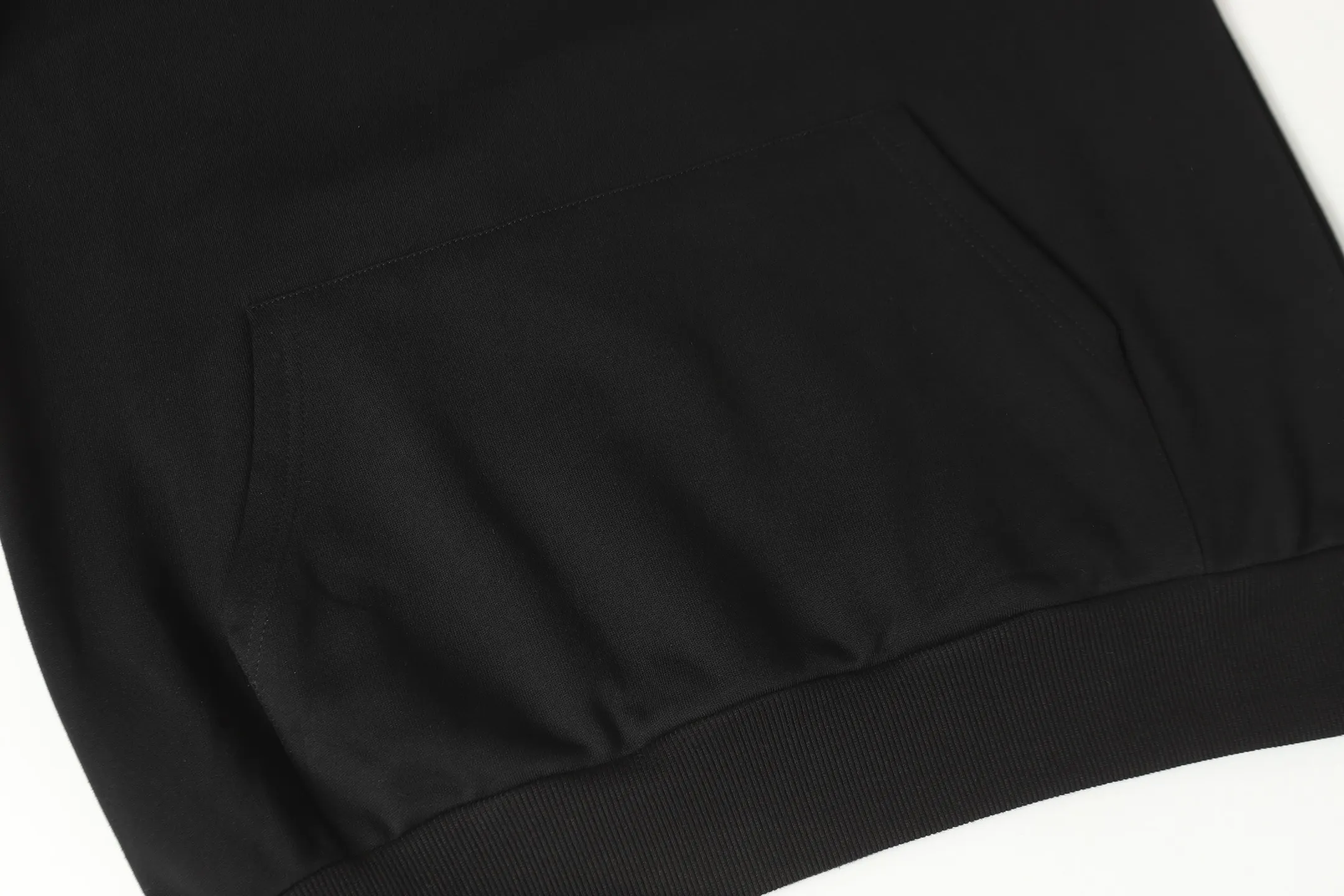 Horseshoe Logo Graphic Hoodie D14513573 — view 14