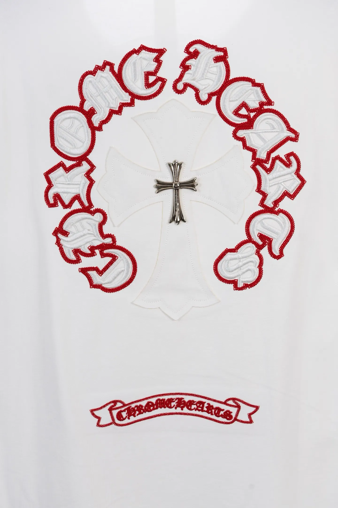 Embroidered Horseshoe Cross Oversized T-Shirt D14511139 — view 6