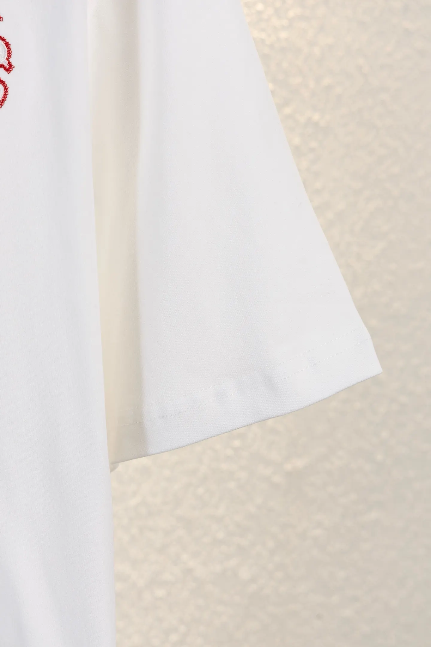 Embroidered Horseshoe Cross Oversized T-Shirt D14511139 — view 7
