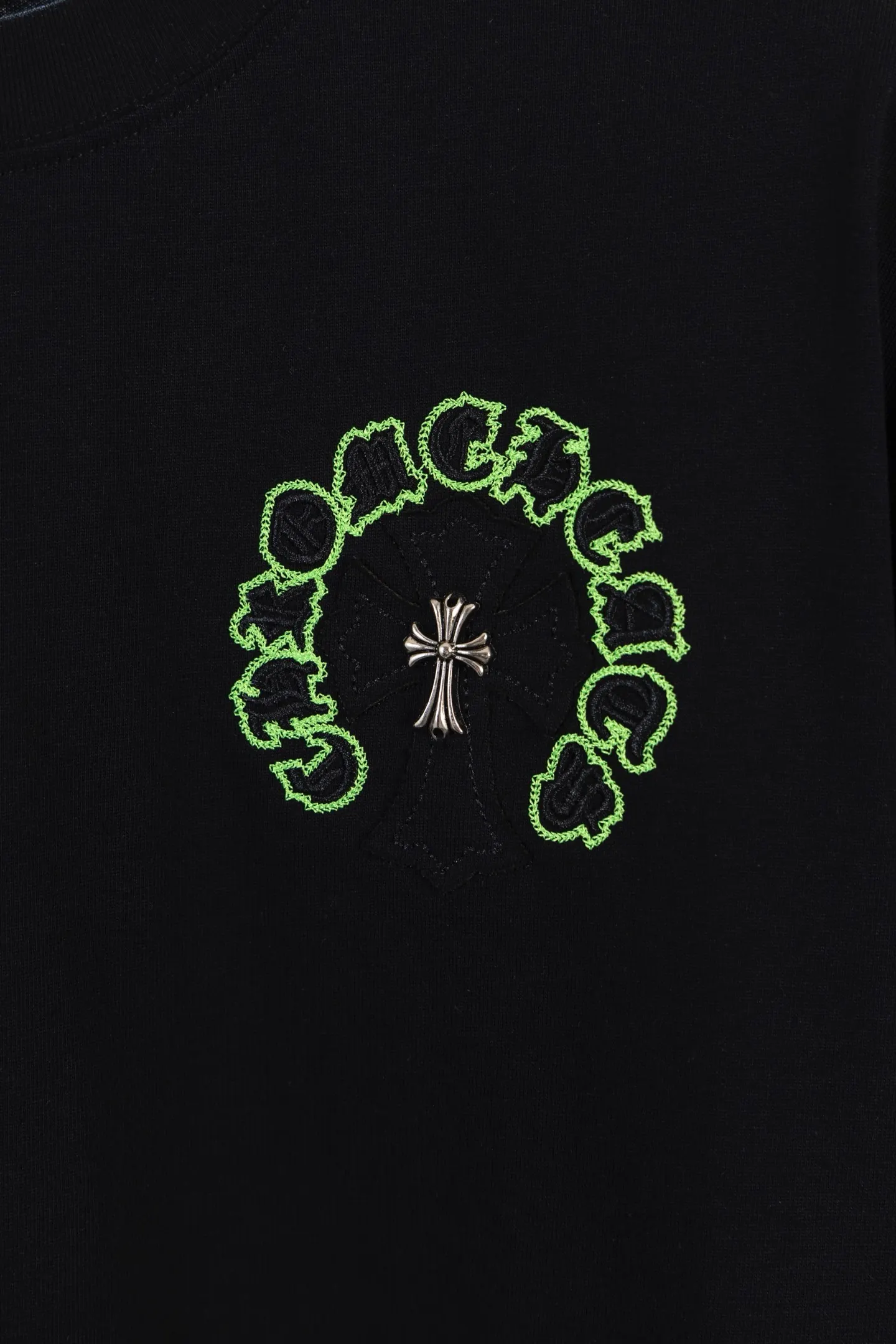 Embroidered Horseshoe Cross Oversized T-Shirt D14511138 — view 5