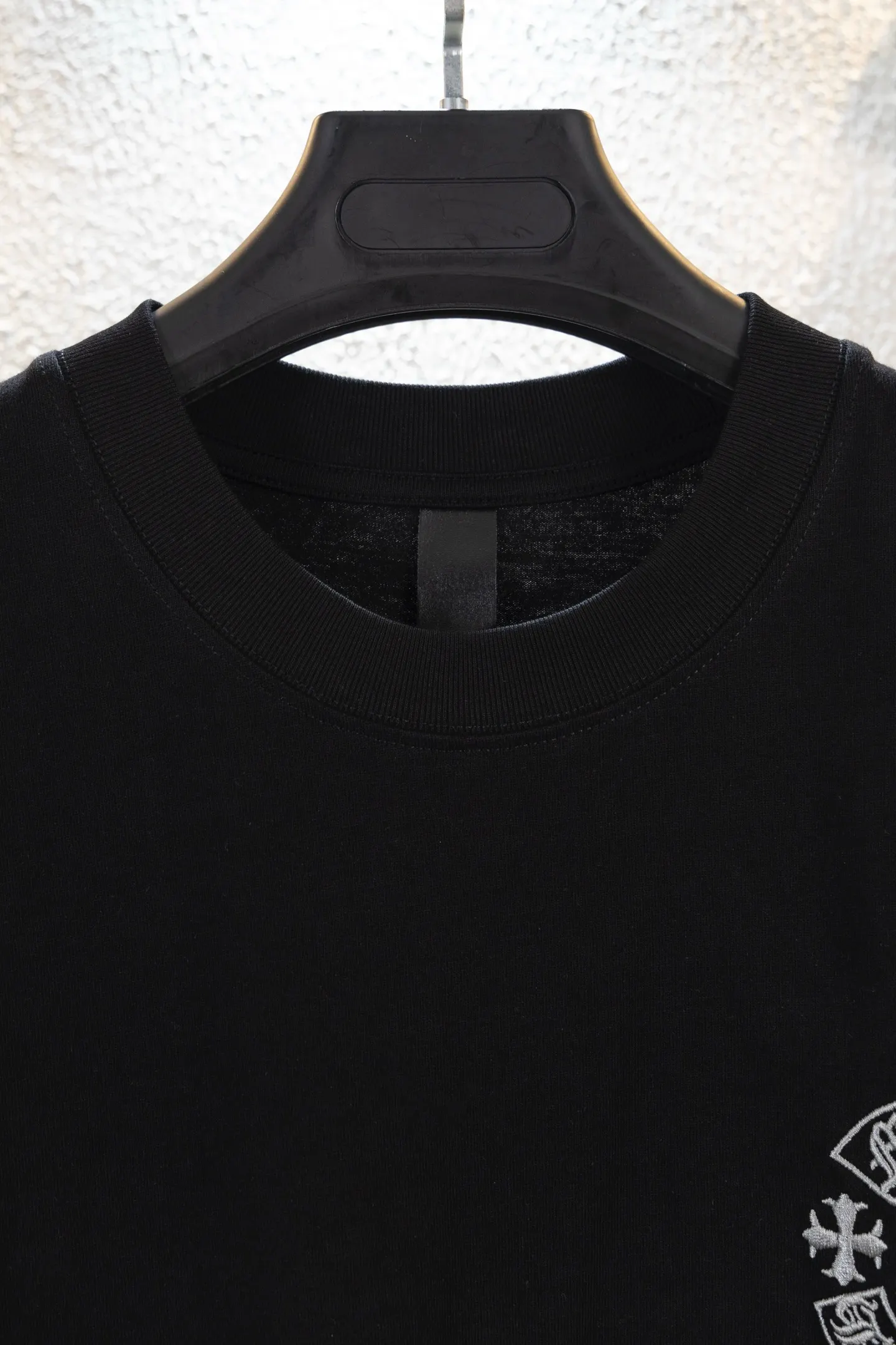 Embroidered Cross Logo Oversized T-Shirt D14511143 — view 3