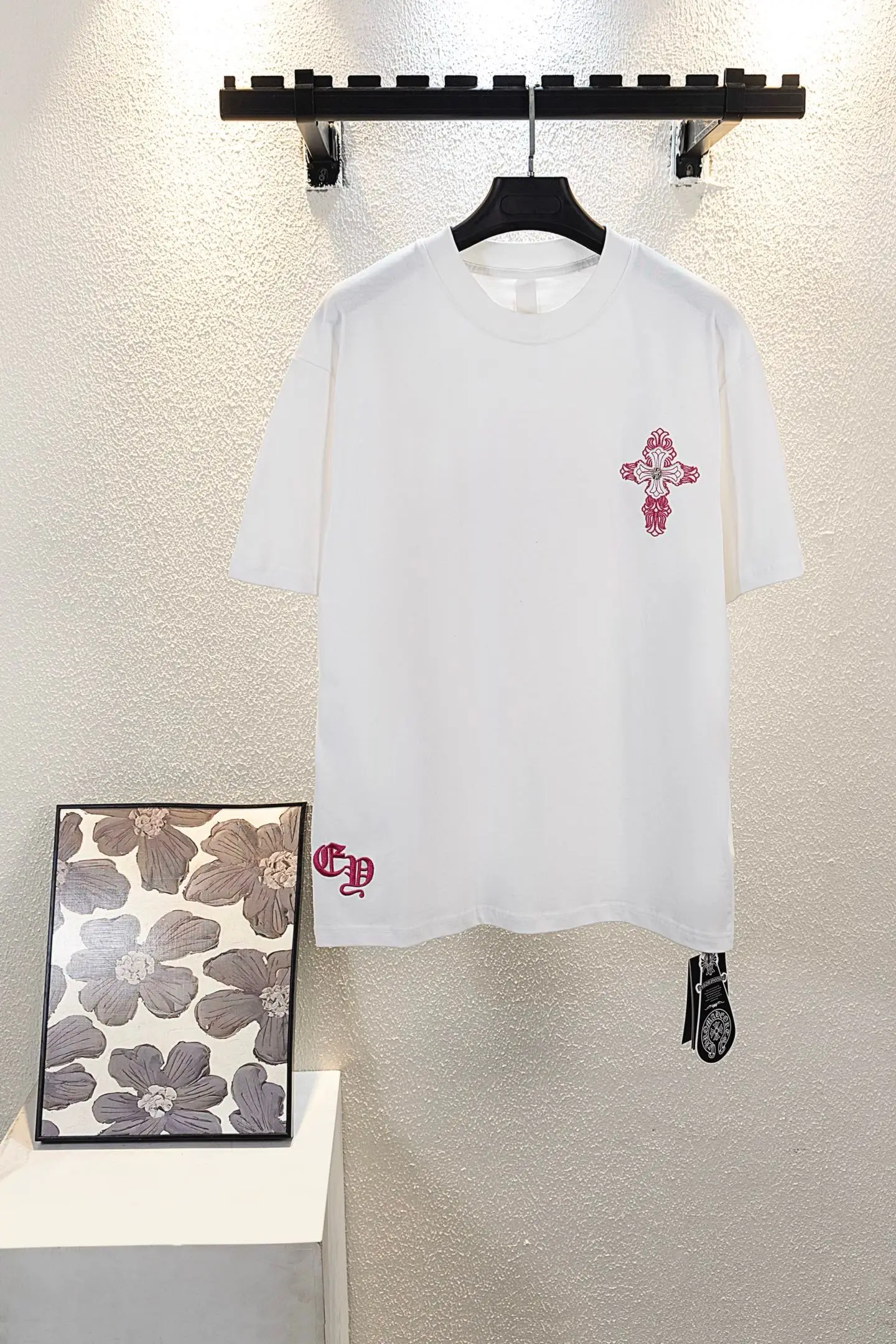 Cross Patch Embroidered Cotton T-Shirt D14511130