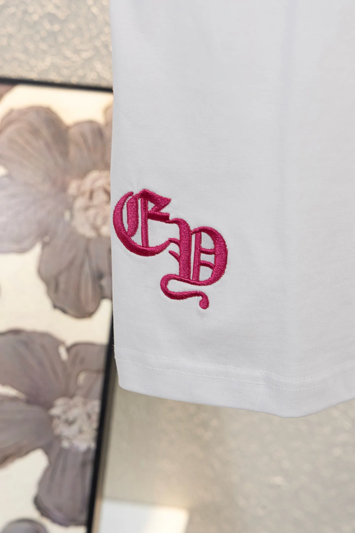 Cross Patch Embroidered Cotton T-Shirt D14511130 — view 8