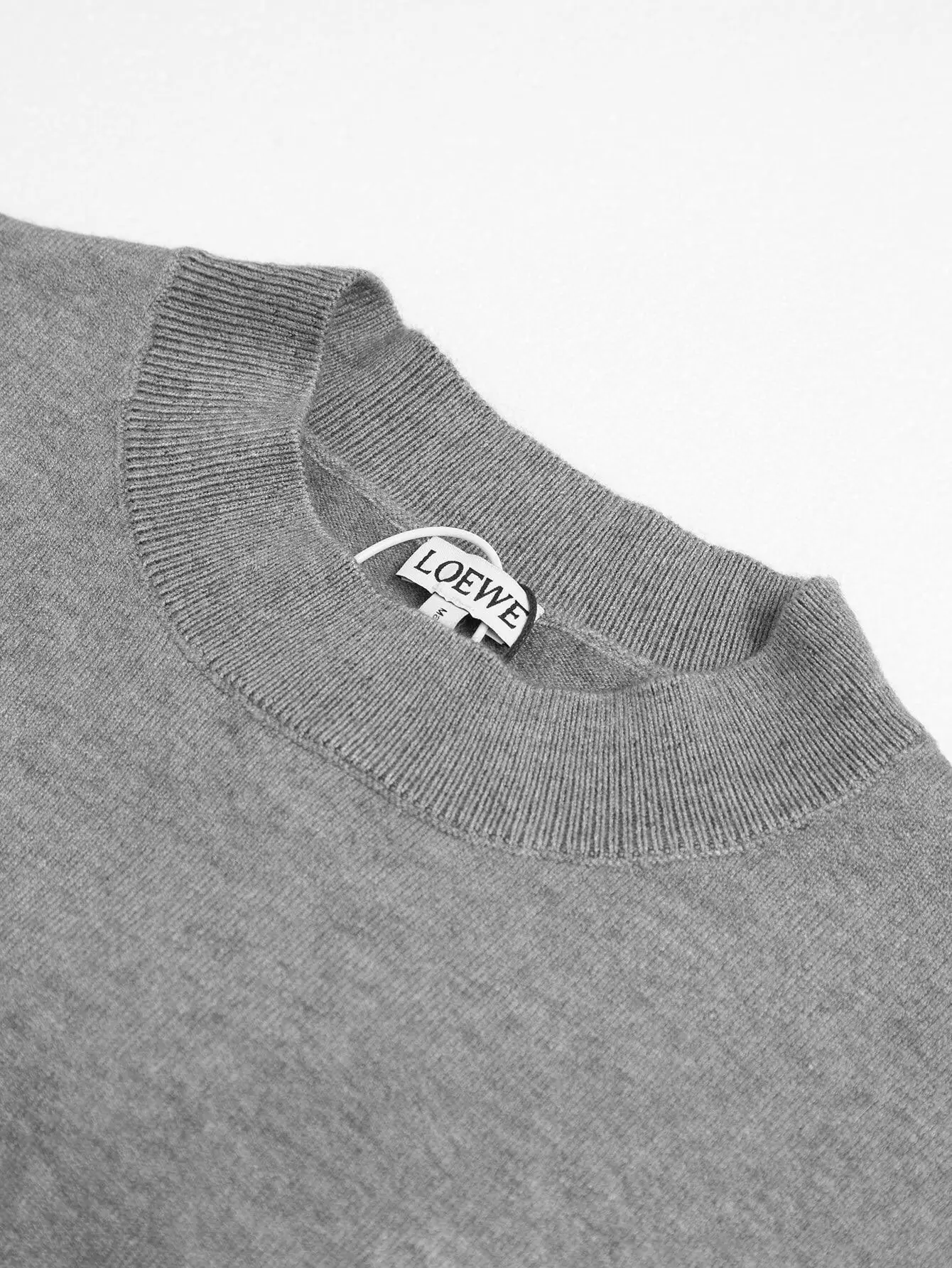 Anagram Embroidered Cashmere Crew-Neck Sweater D14516069 — view 5