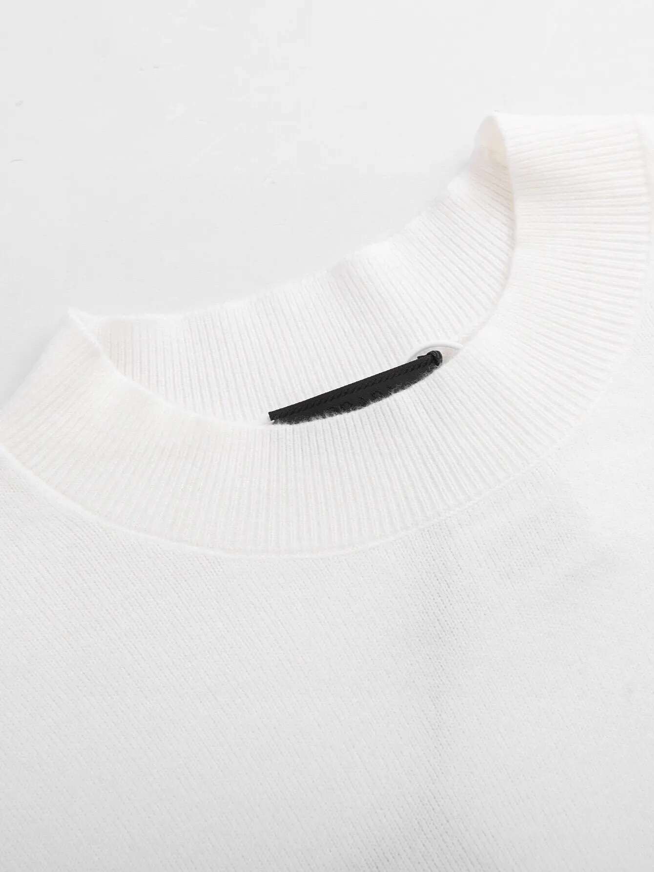 Logo-Embroidered Cashmere Crew-Neck Sweater D14516066 — view 6
