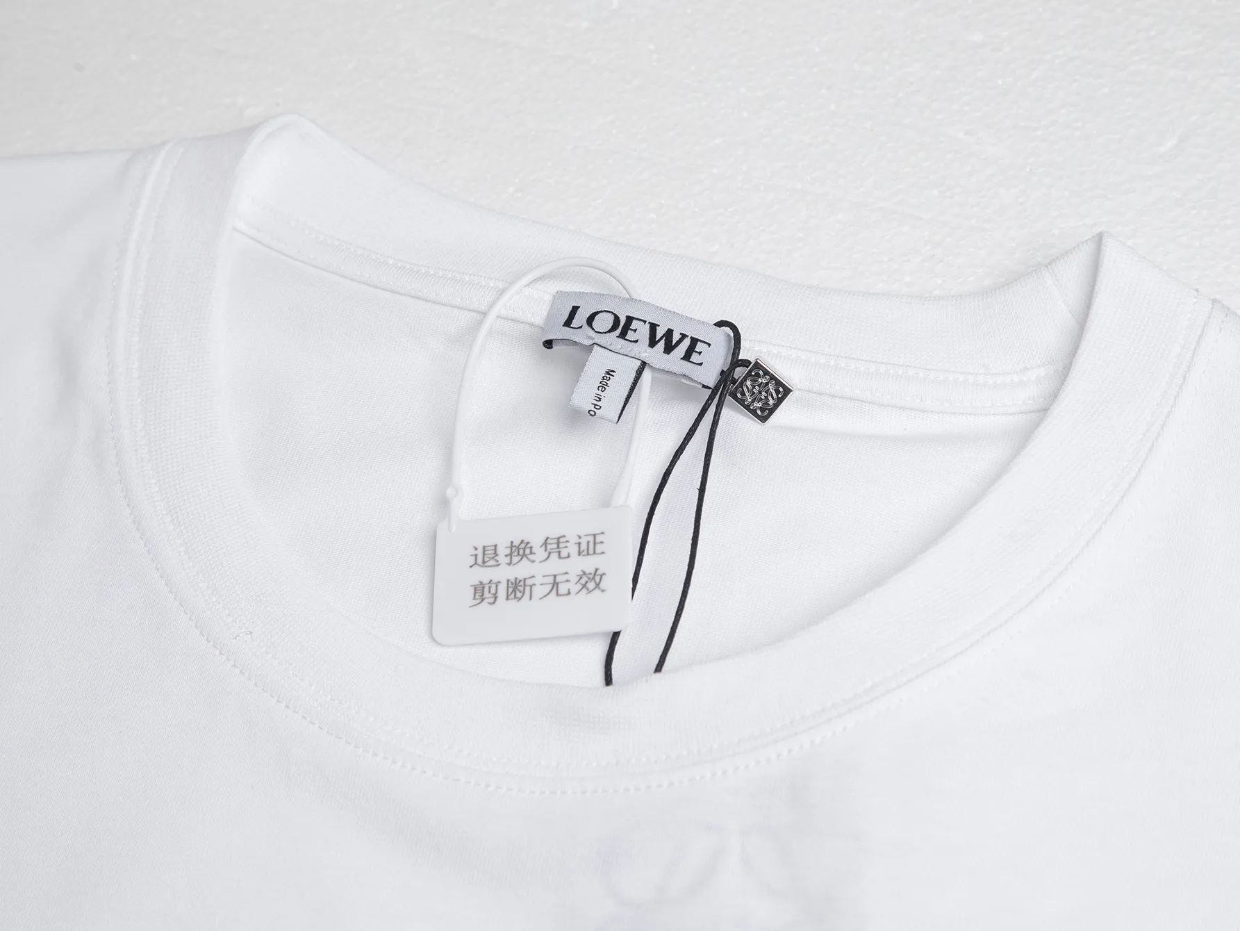 Logo Embroidery Pocket T-Shirt D14515248 — view 4