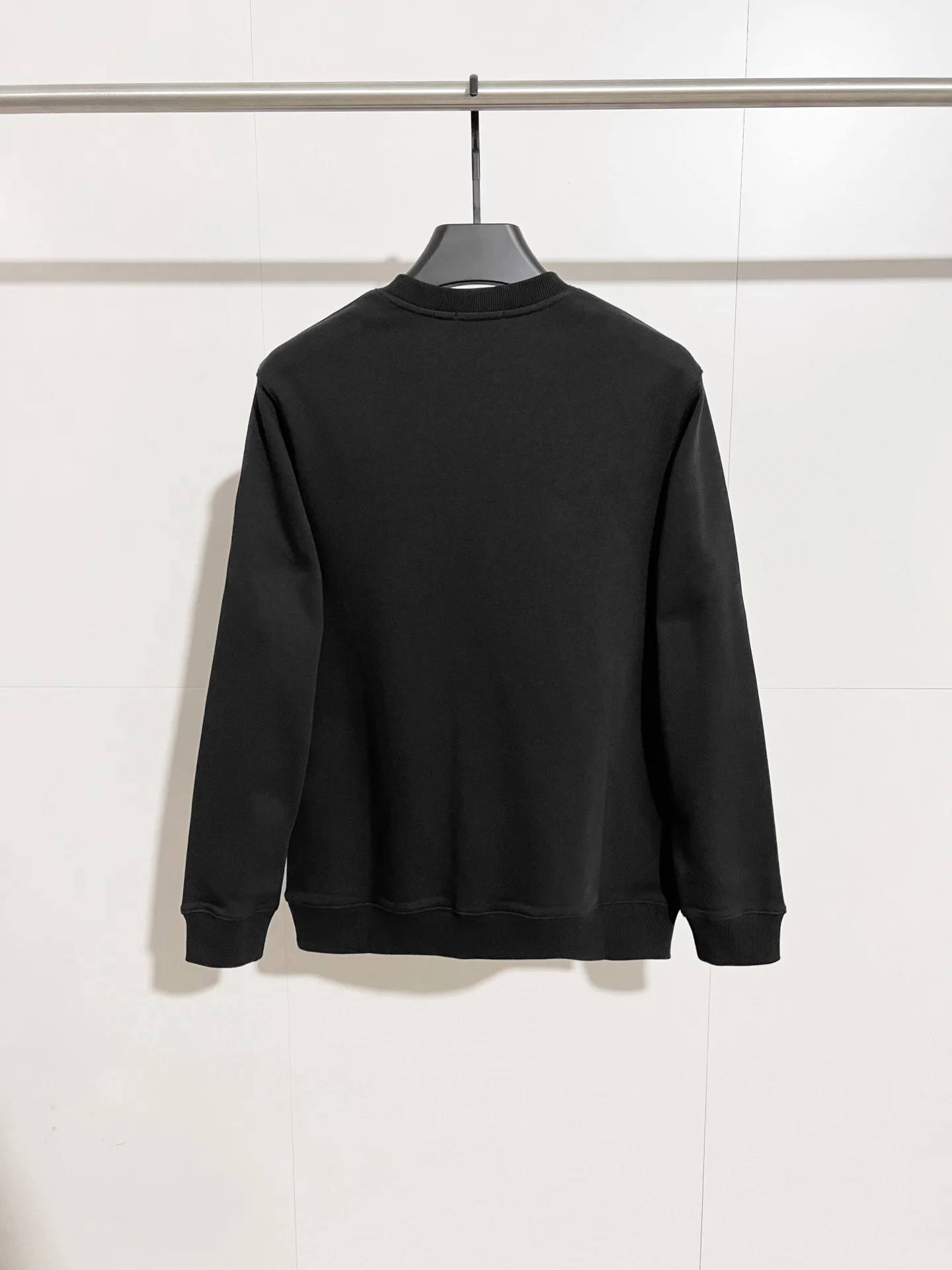 Logo Embroidery Crew-Neck Sweatshirt D14516080 — view 3