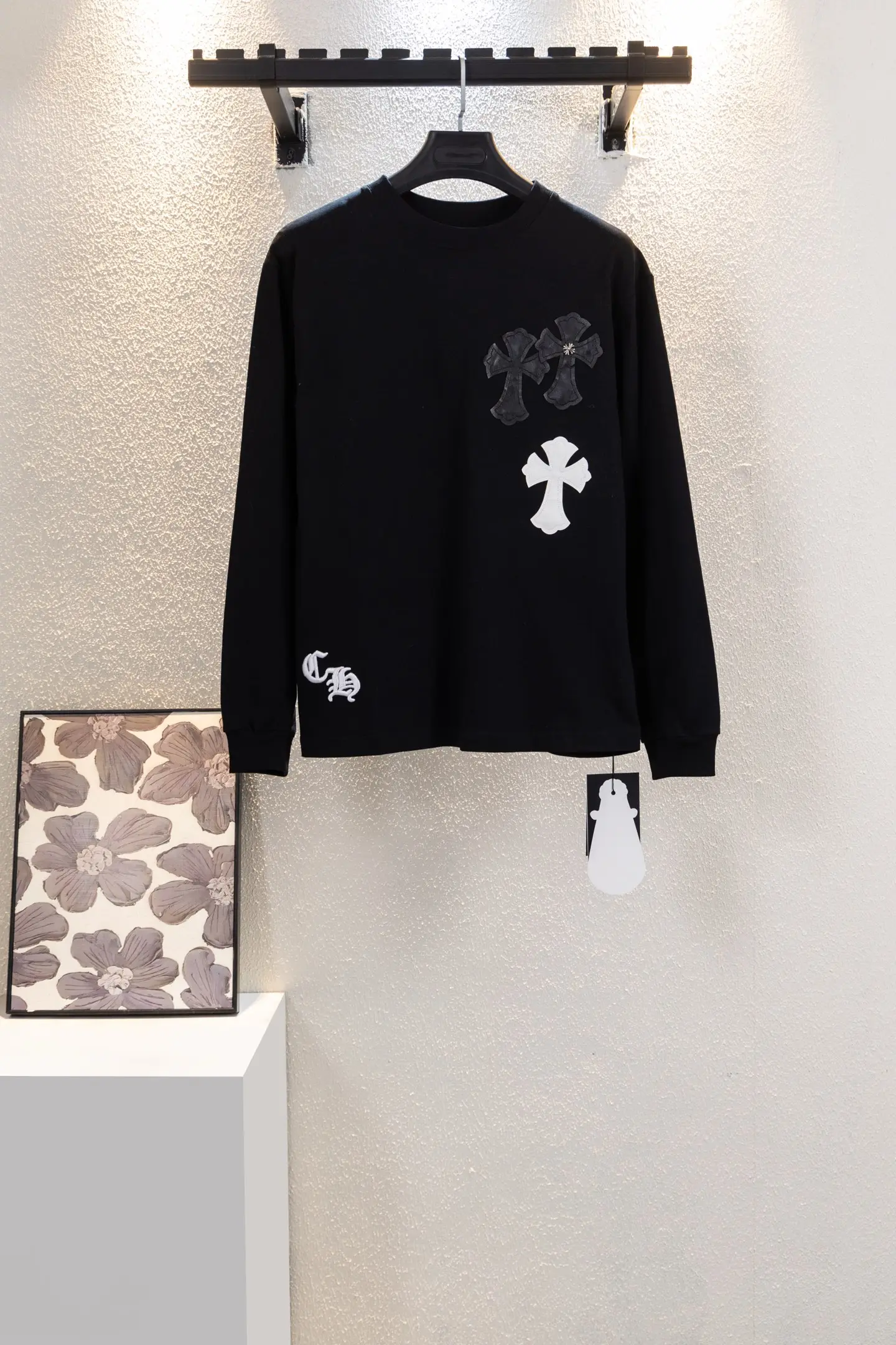 Cross Patch Embroidered Cotton Sweatshirt D14812235