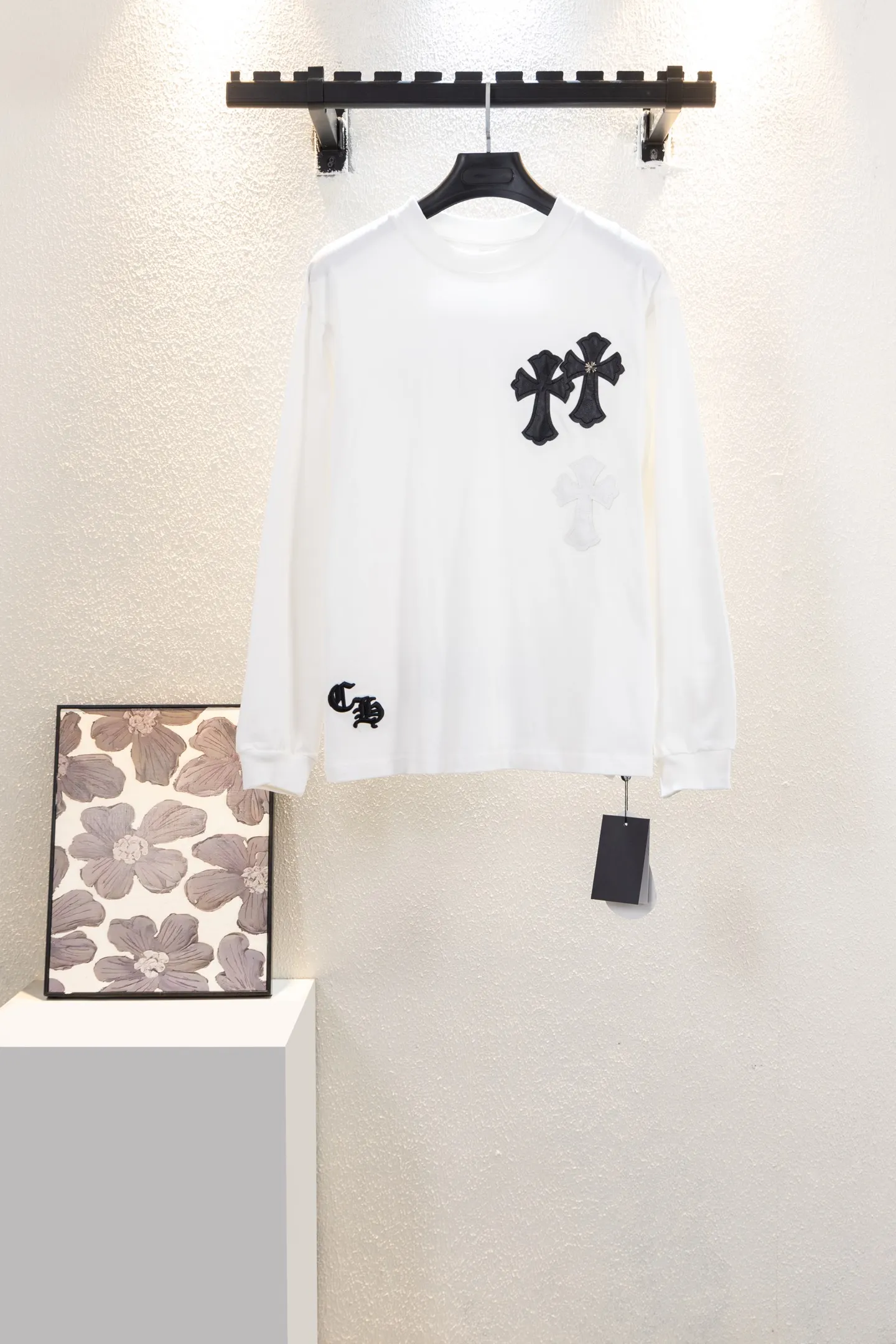 Cross Patch Embroidered Cotton Sweatshirt D14812234