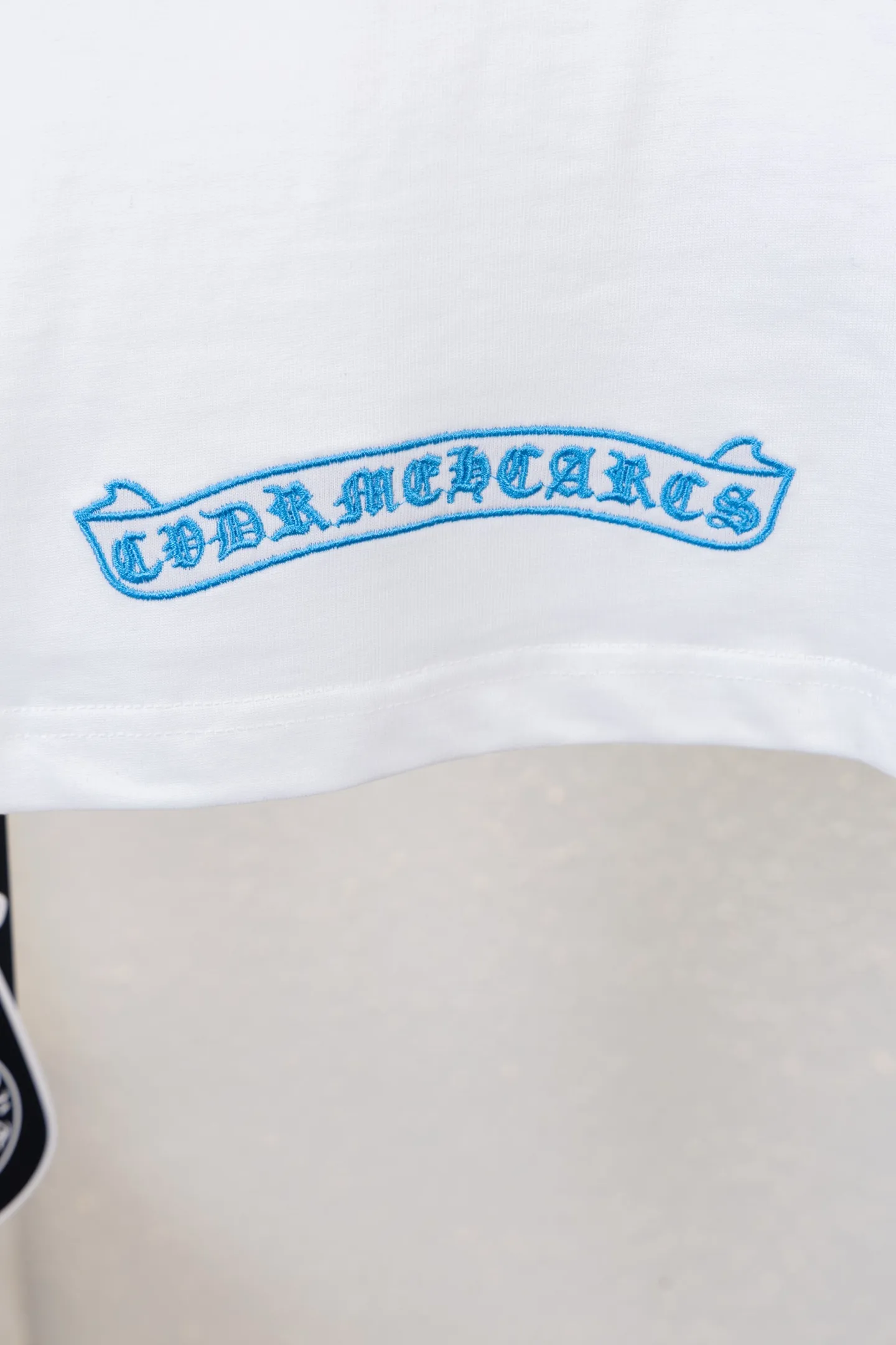 Logo-Embroidered Cotton Long-Sleeve T-Shirt D14812191 — view 7