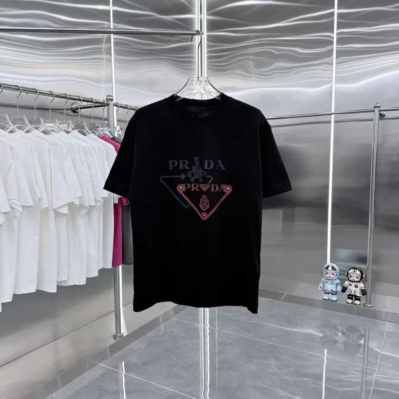 Embellished Logo Graphic T-Shirt D15013957