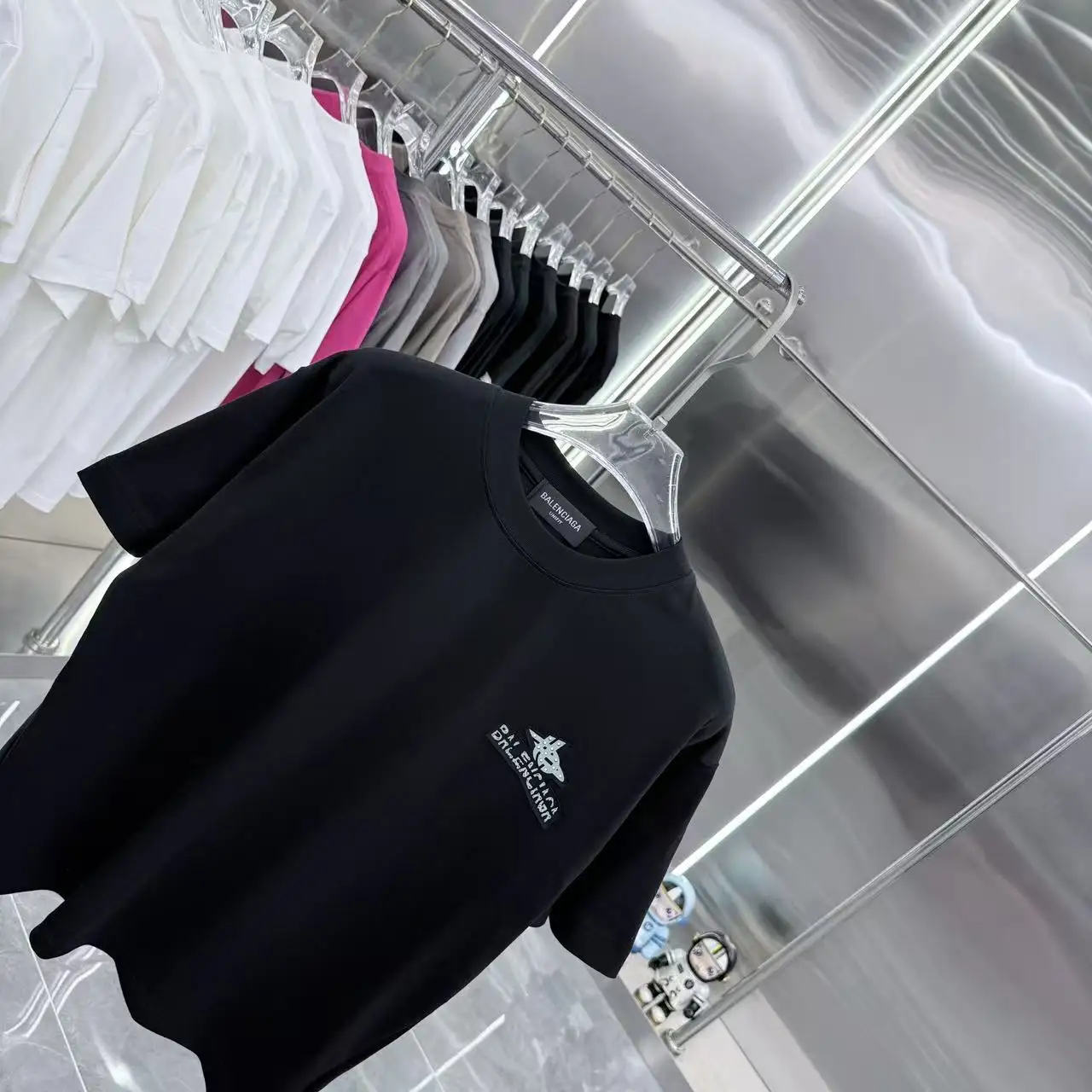 Logo Embellished Oversized T-Shirt D15013953 — view 3