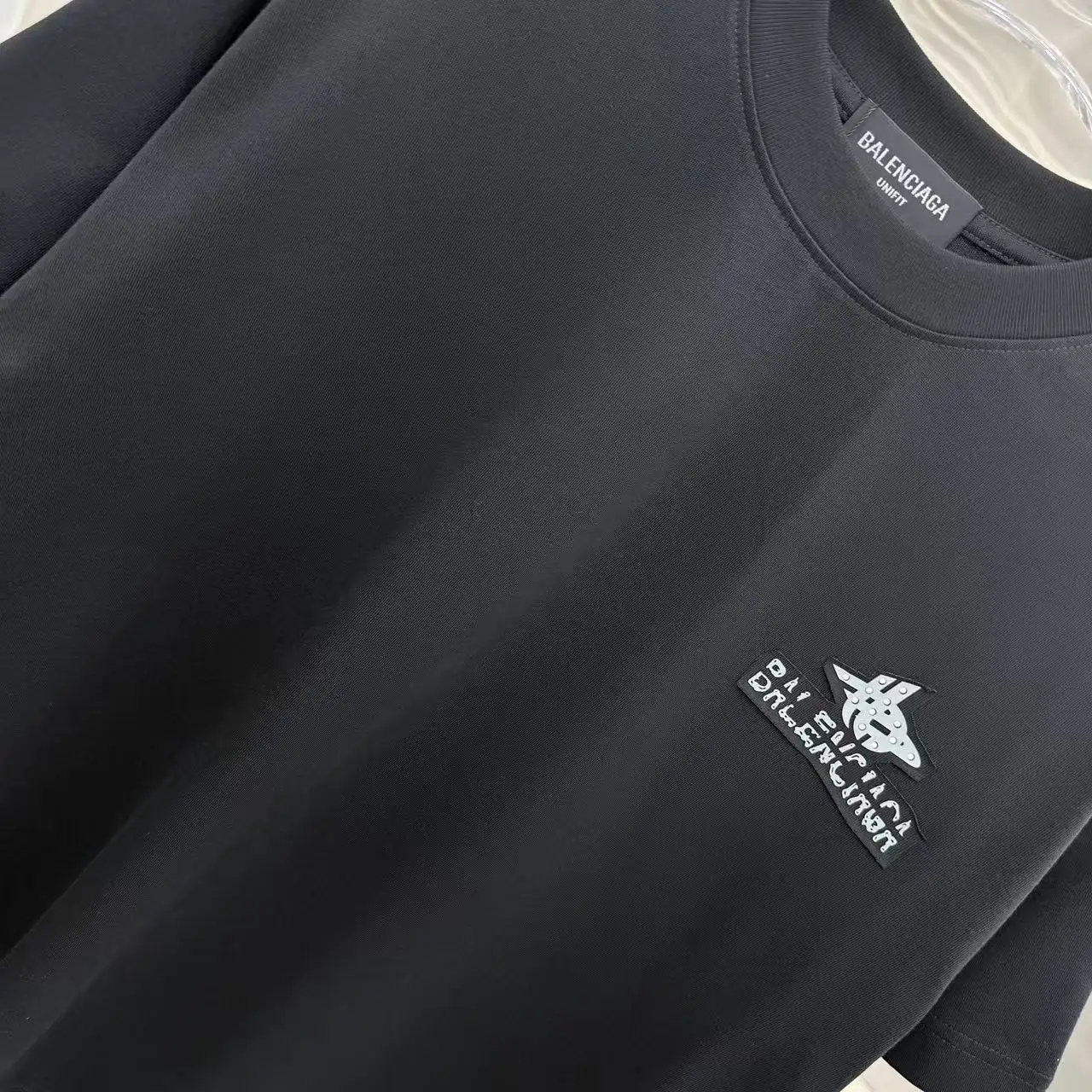 Logo Embellished Oversized T-Shirt D15013953 — view 5