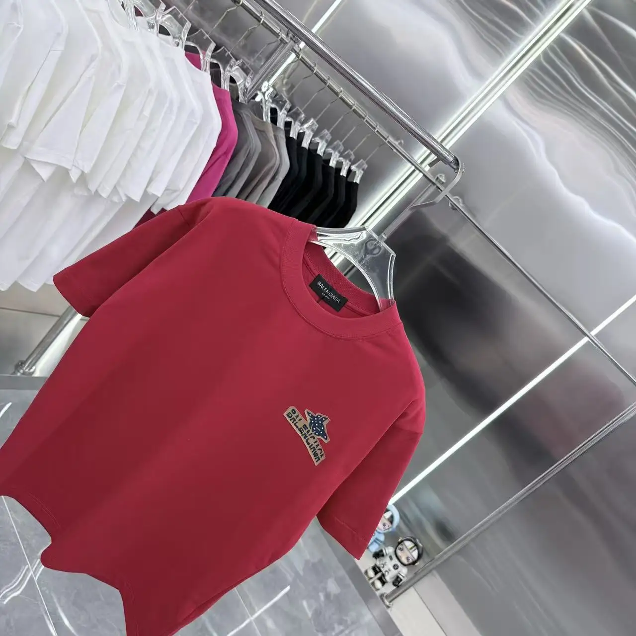 Logo Patch Embellished Cotton T-Shirt D15013954 — view 3