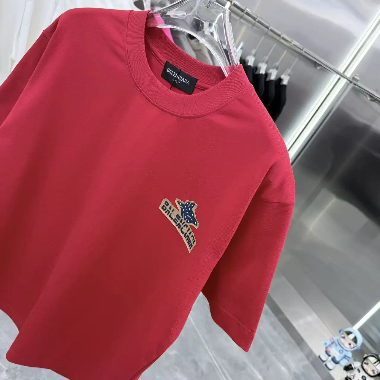 Logo Patch Embellished Cotton T-Shirt D15013954 — view 4