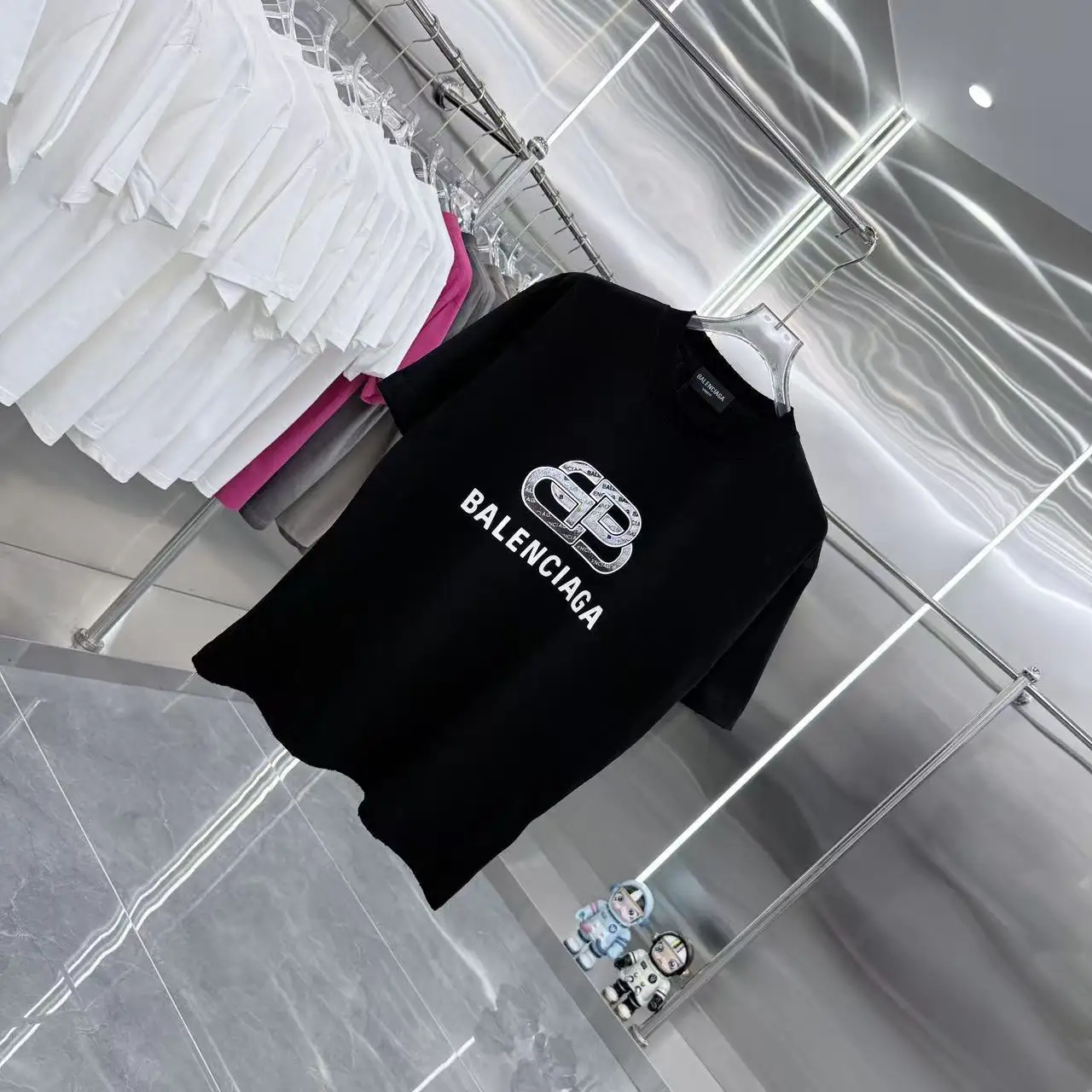 Logo-Print Distressed Cotton T-Shirt D15013949 — view 2
