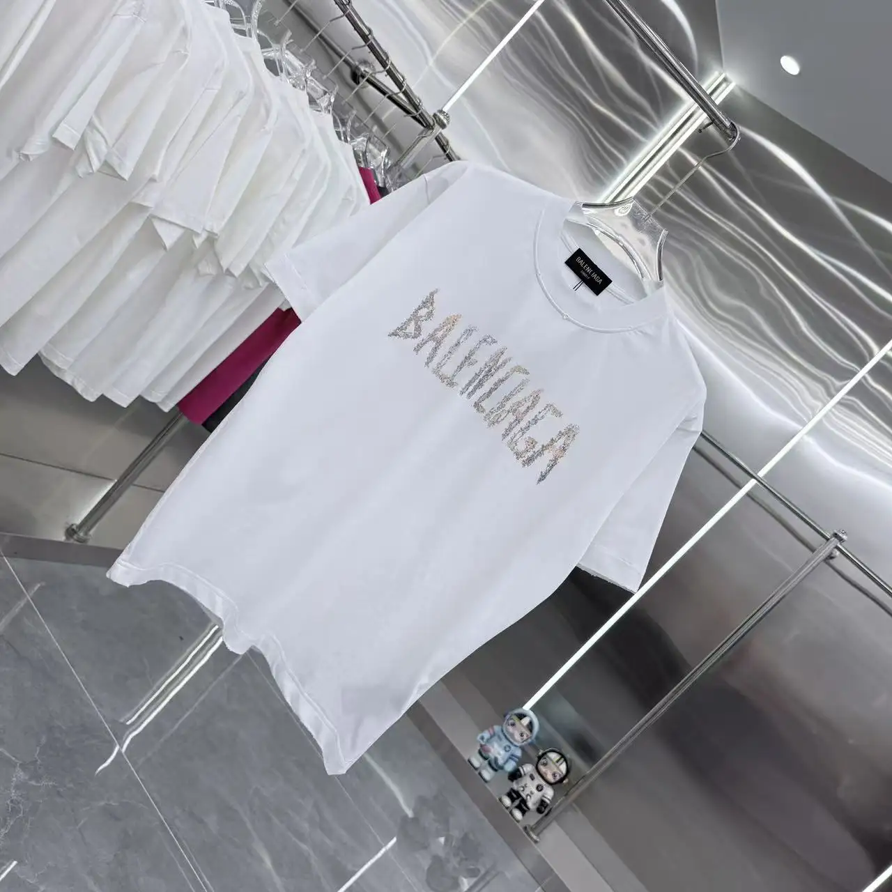 Distressed Logo-Print Cotton T-Shirt D15013928 — view 2