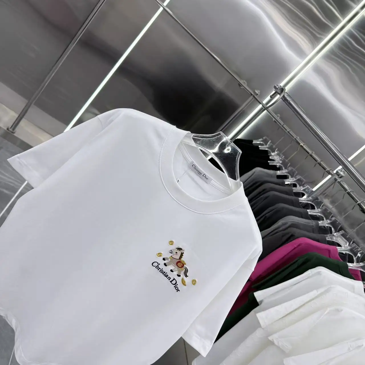 Embroidered Horse Logo Cotton T-Shirt D15013902 — view 3