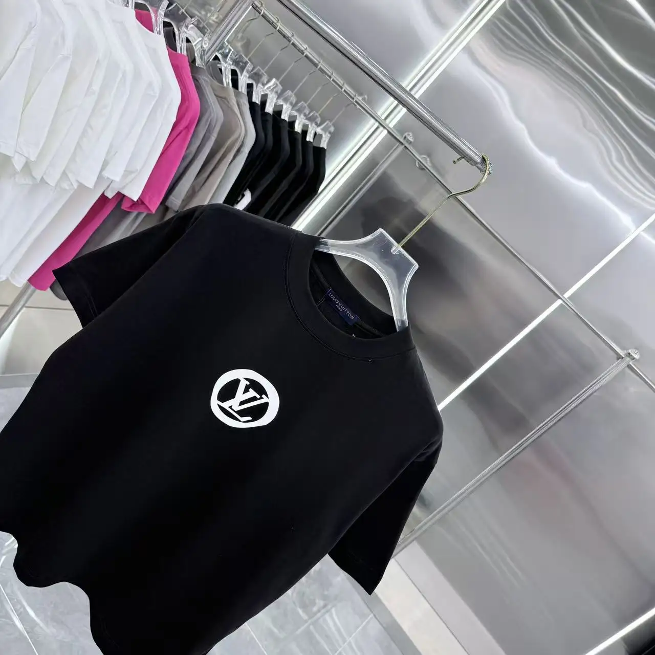 Logo Silicone Patch Crew-Neck T-Shirt D15013943 — view 3