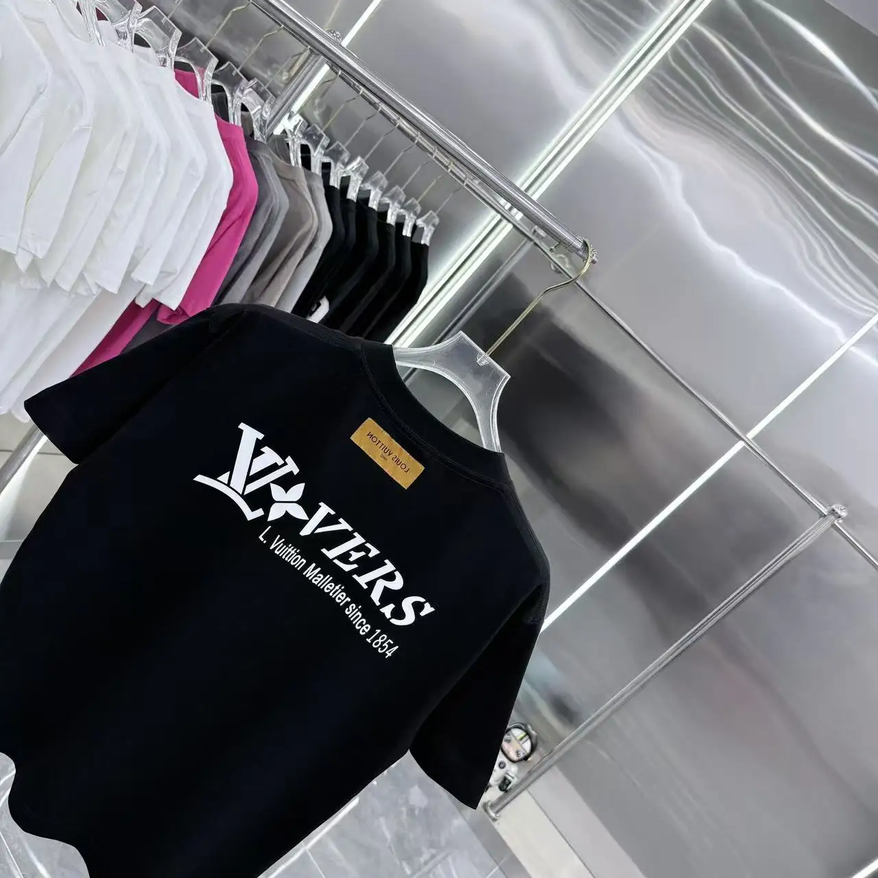 Logo Silicone Patch Crew-Neck T-Shirt D15013943 — view 8