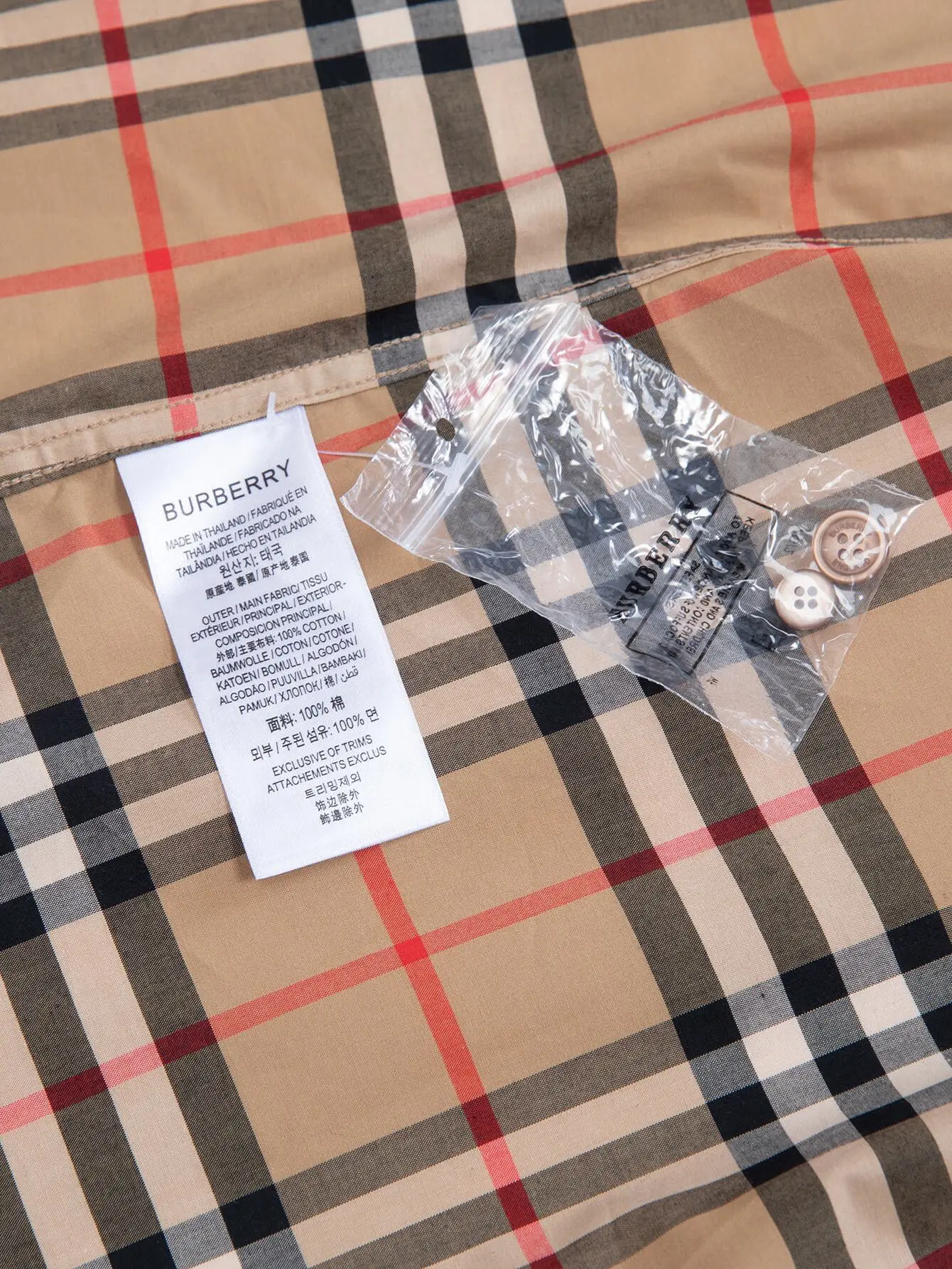Check Cotton Poplin Long-Sleeved Shirt D15015955 — view 9