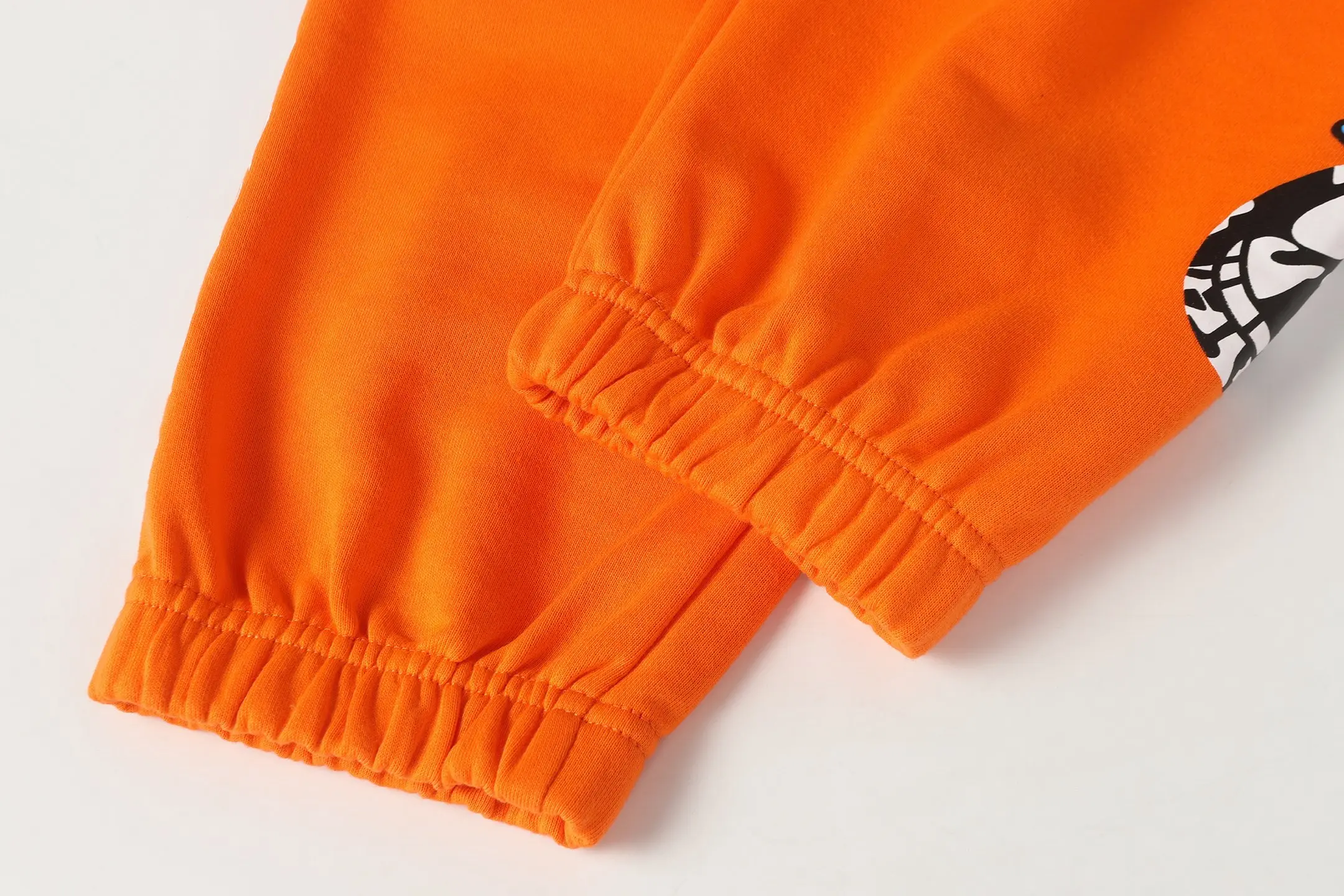 Graffiti Print Cotton-Blend Sweats D15513537 — view 14