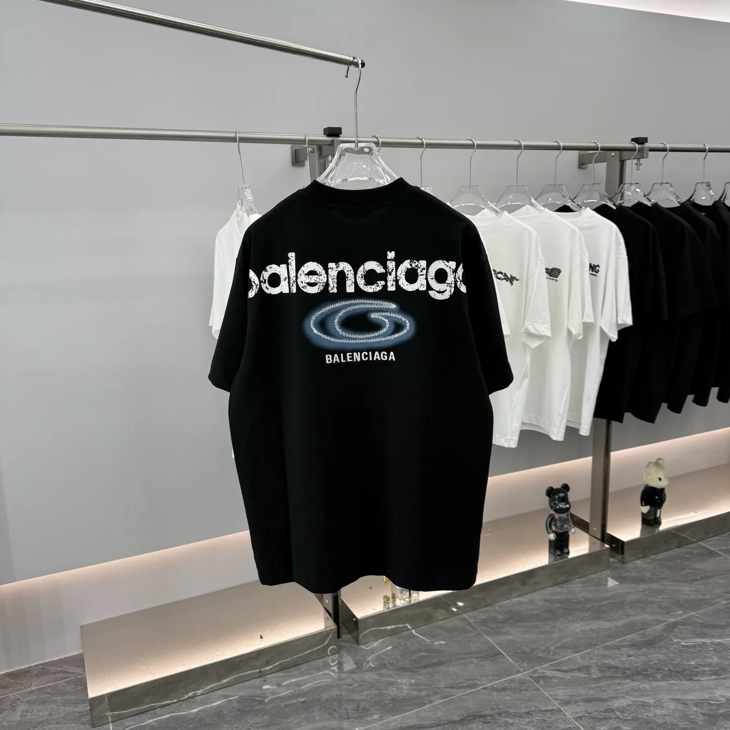 Embroidered Logo Oversized Cotton T-Shirt D15513880 — view 7