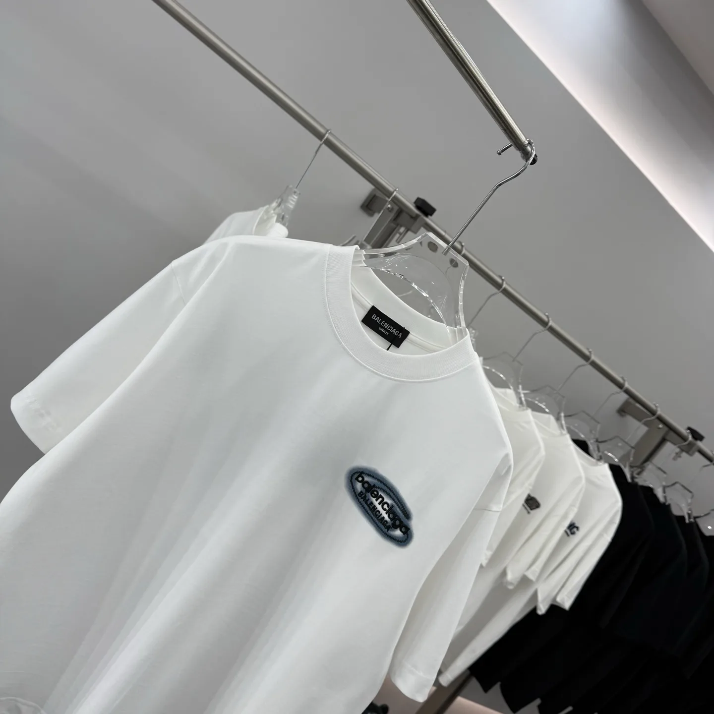 Embroidered Logo Oversized Cotton T-Shirt D15513879 — view 3
