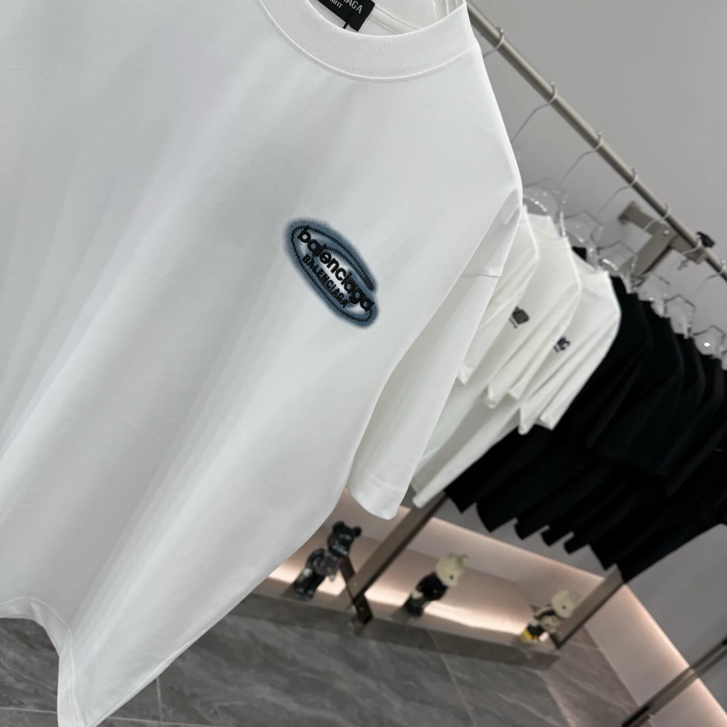 Embroidered Logo Oversized Cotton T-Shirt D15513879 — view 5