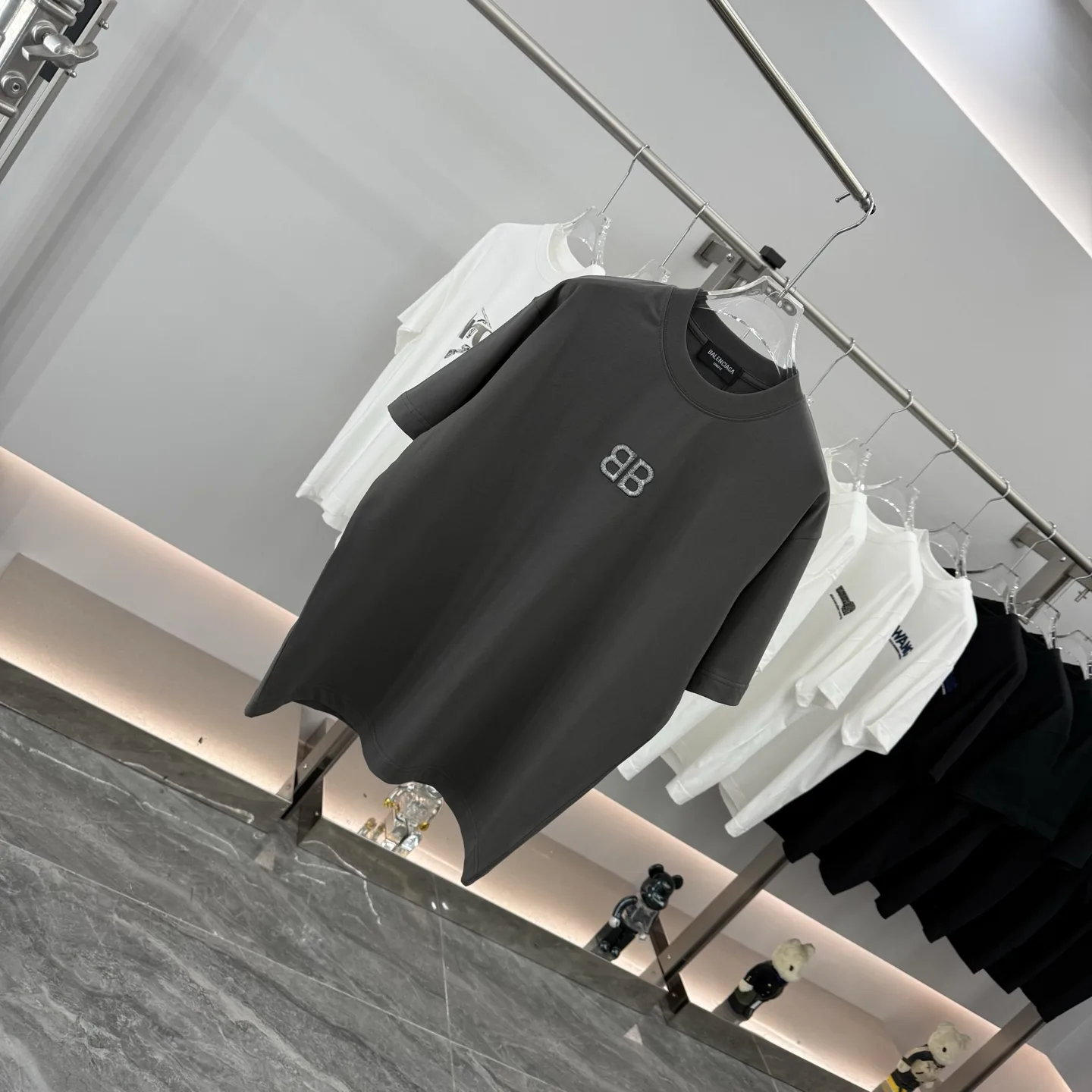 BB Embroidered Logo Oversized T-Shirt D15513890 — view 2