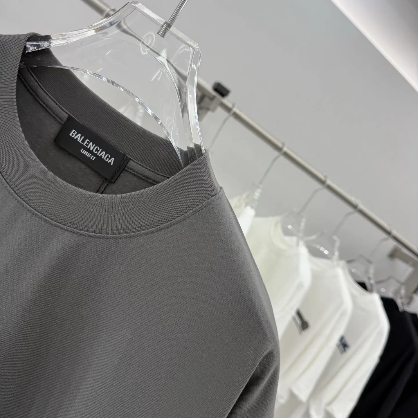 BB Embroidered Logo Oversized T-Shirt D15513890 — view 4