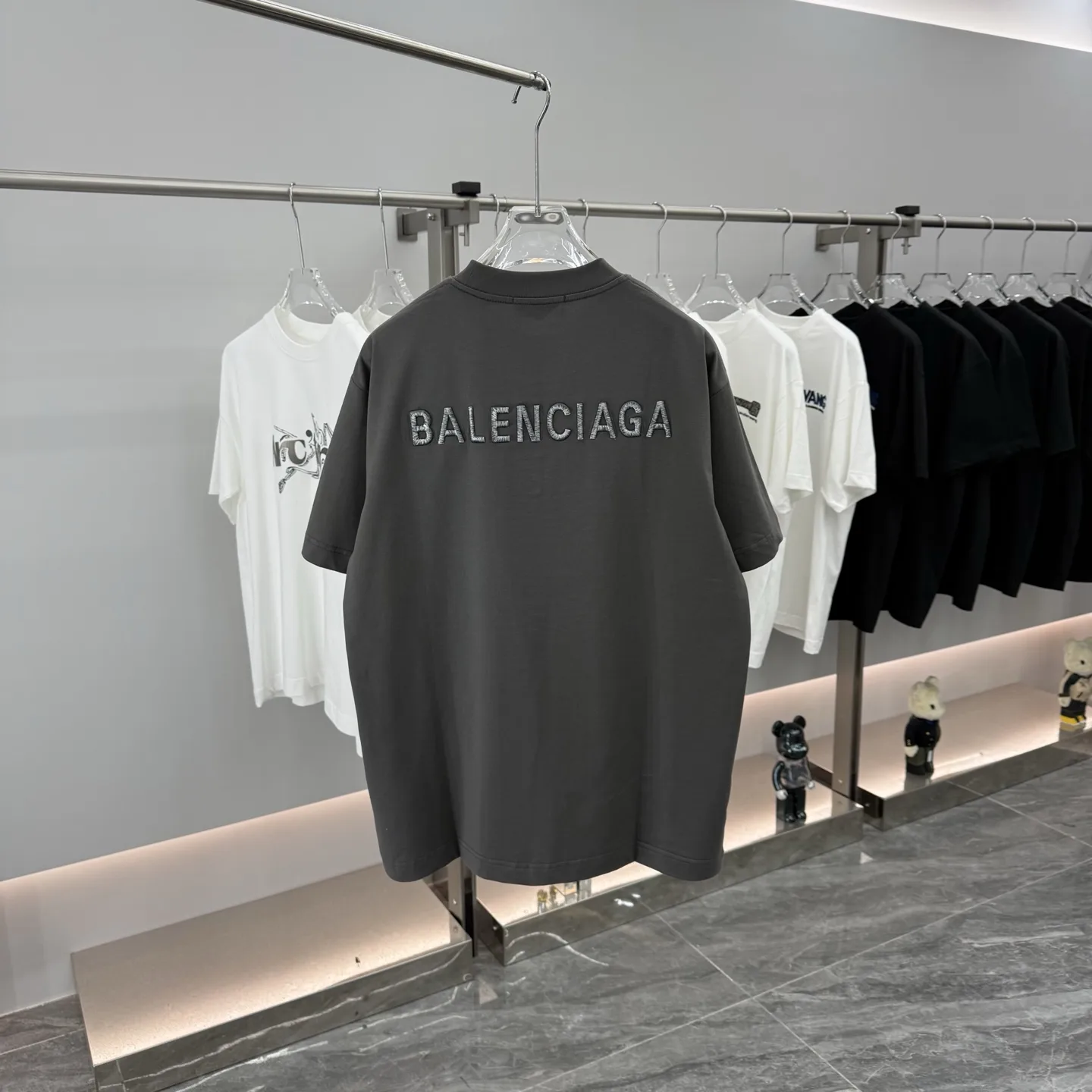 BB Embroidered Logo Oversized T-Shirt D15513890 — view 7