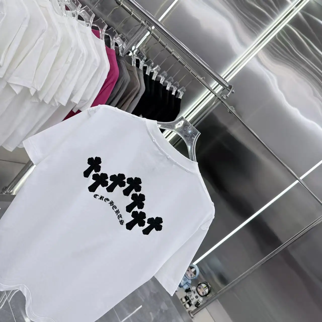 Logo-Print Distressed Cotton T-Shirt D15513952 — view 8