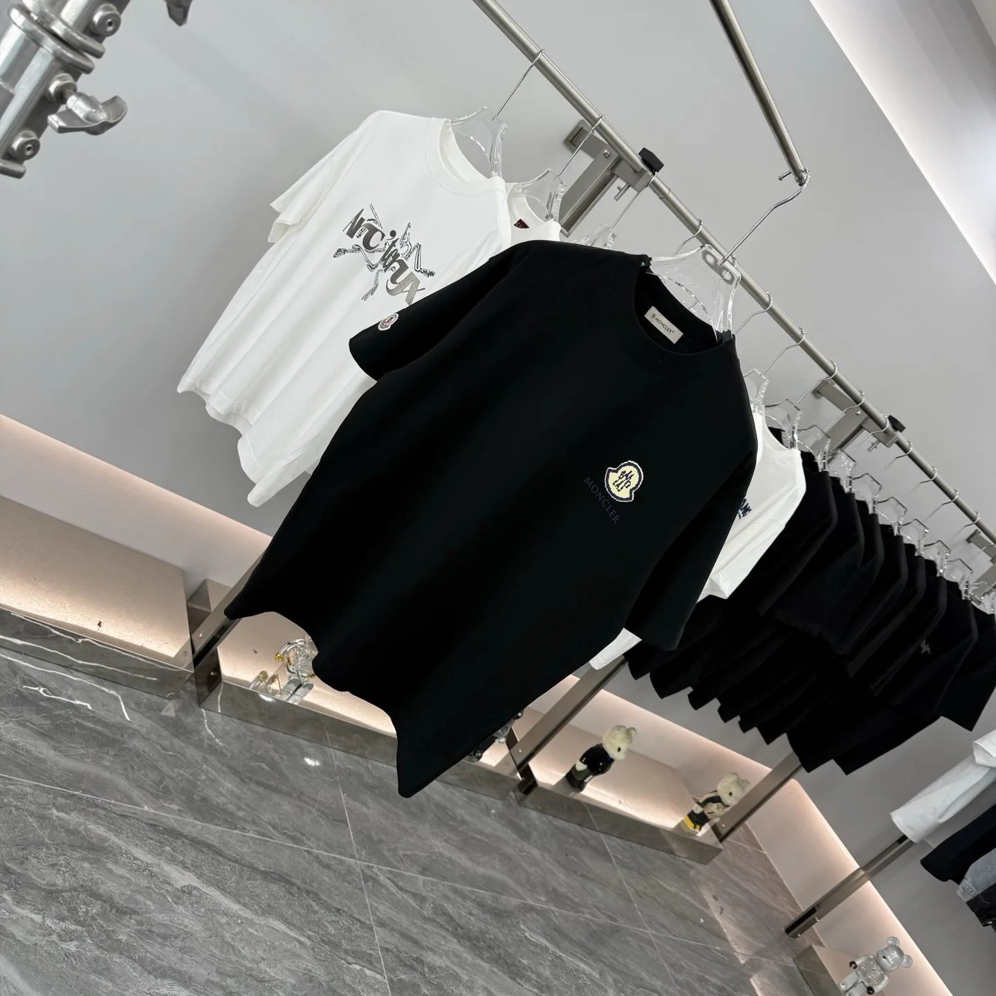 Logo-Appliqué Cotton-Jersey T-Shirt D15513862 — view 2