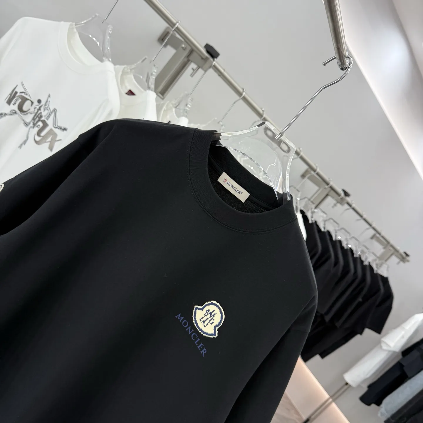 Logo-Appliqué Cotton-Jersey T-Shirt D15513862 — view 3