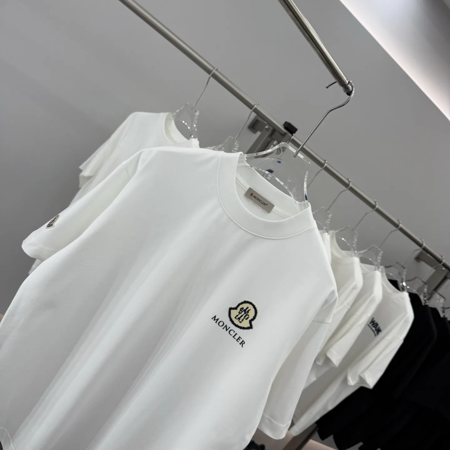 Logo-Appliqué Cotton-Jersey T-Shirt D15513861 — view 3