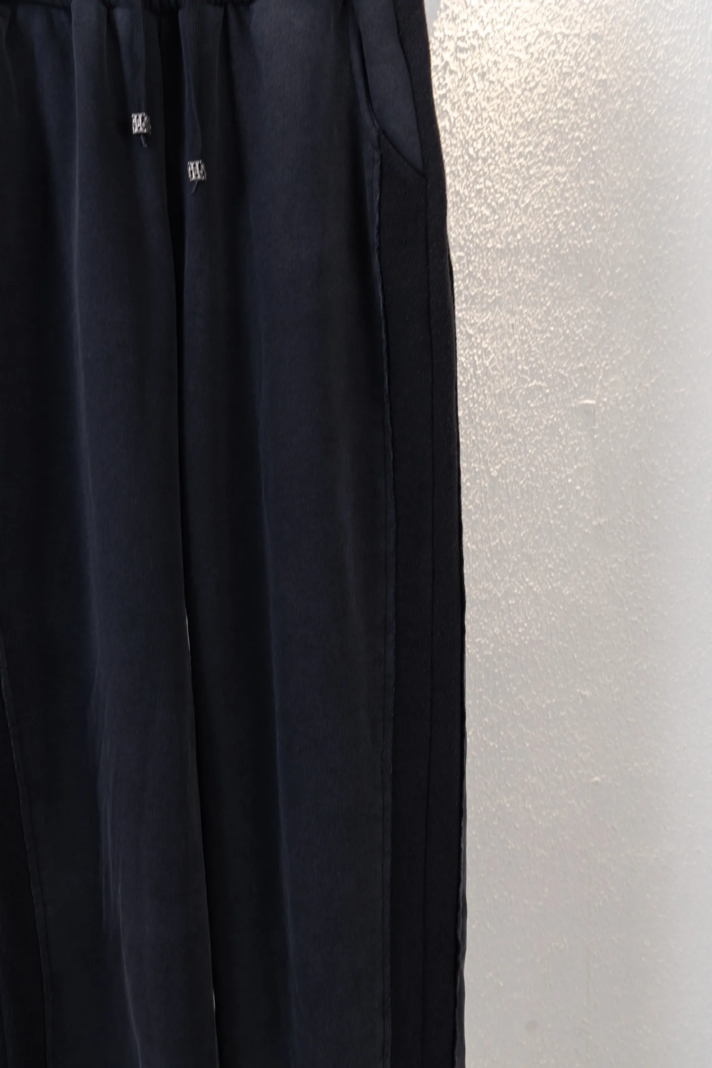 Washed Cotton-Jersey Straight-Leg Sweatpants D15812245 — view 8