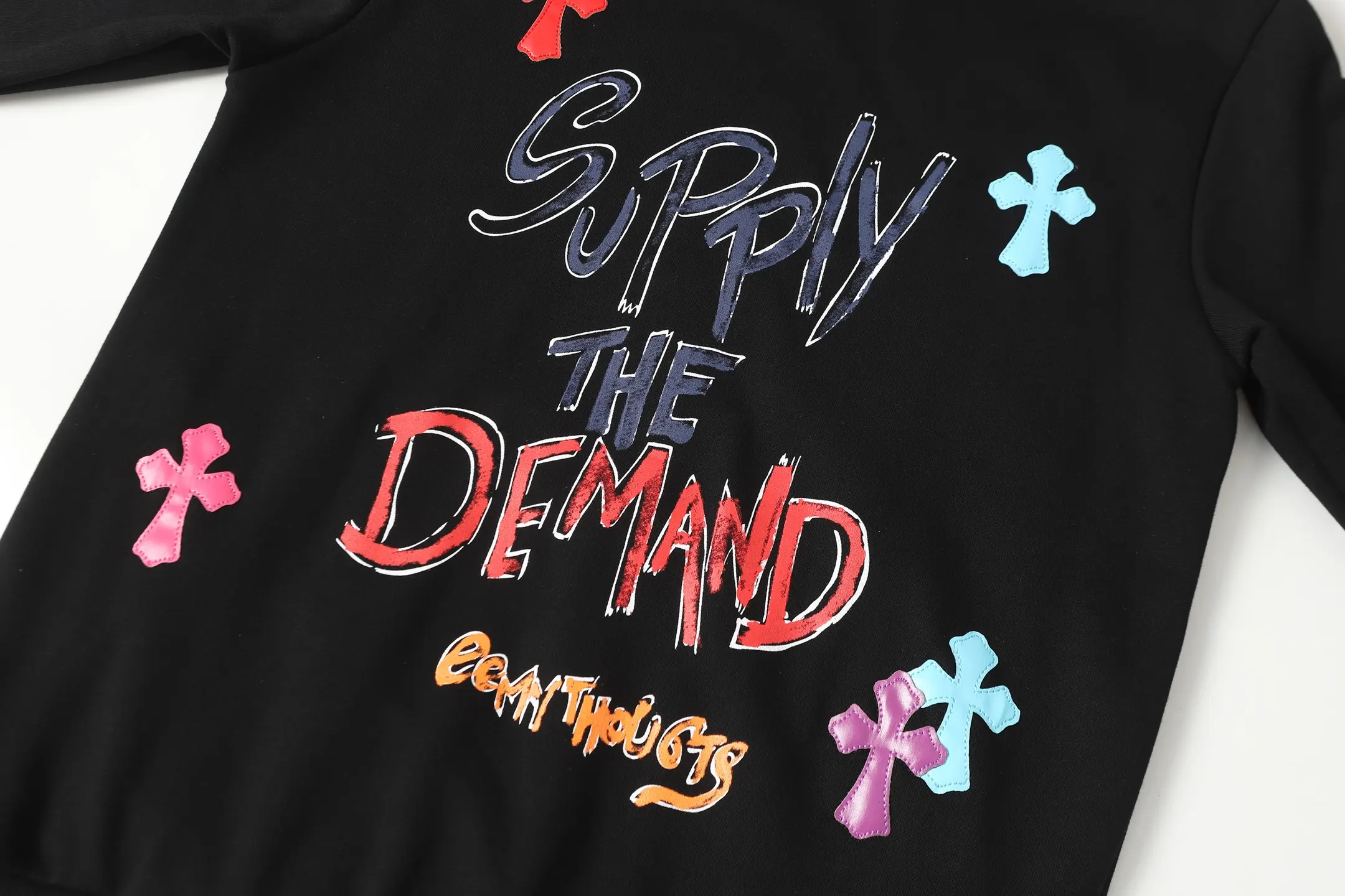 Graffiti Print Cross Patch Hoodie D16013463 — view 10