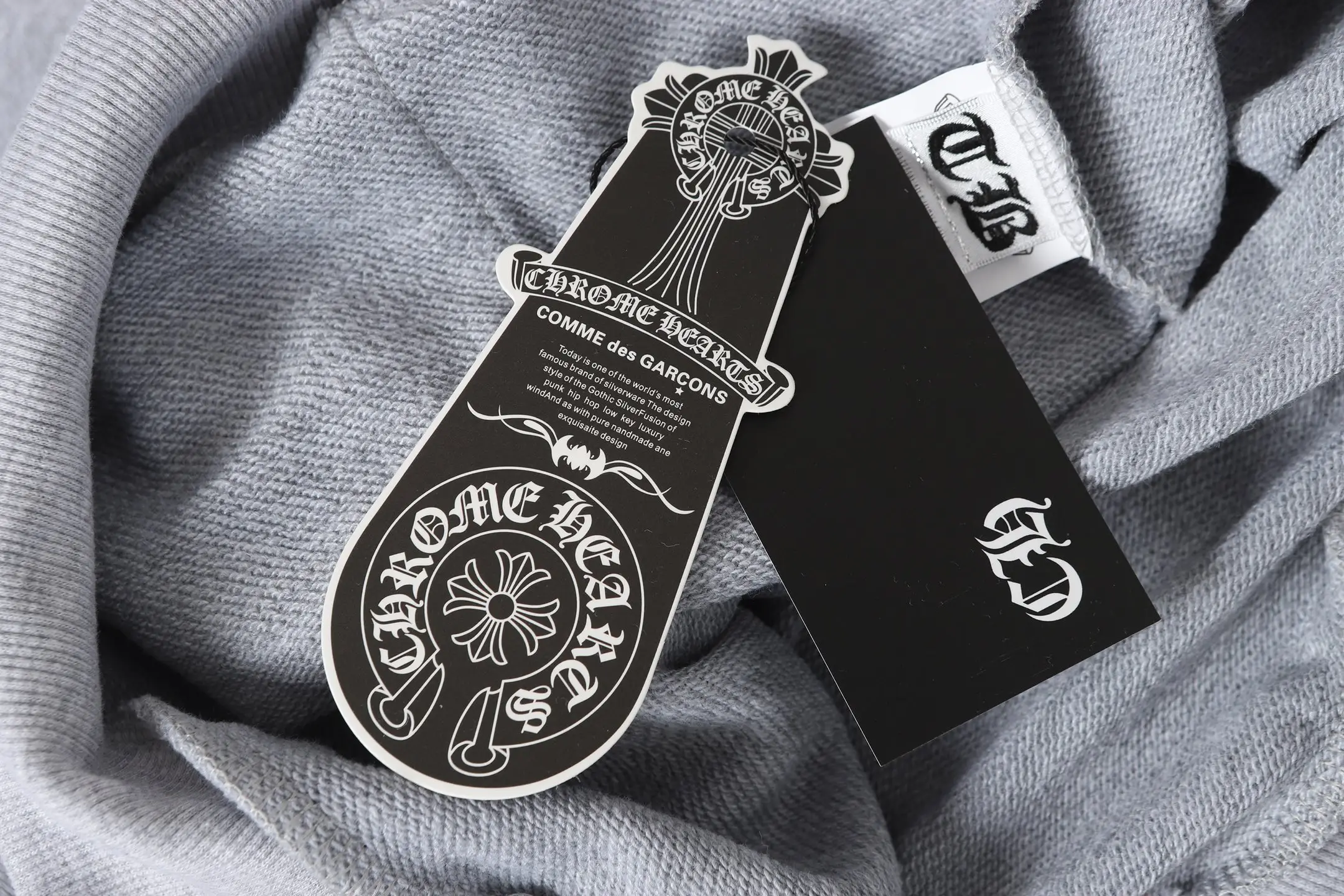 Graffiti Print Cross Patch Hoodie D16013461 — view 15