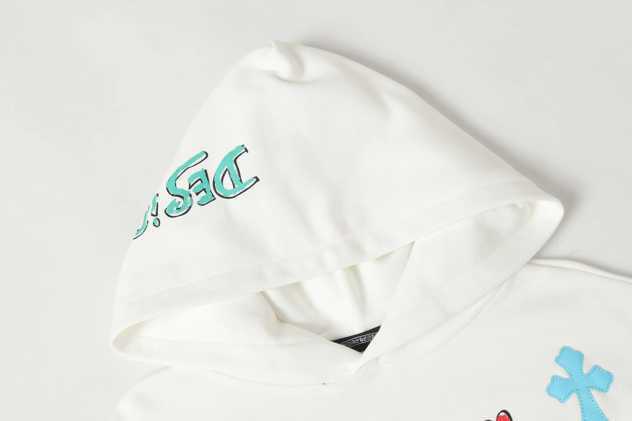 Graffiti Print Cross Patch Hoodie D16013462 — view 4