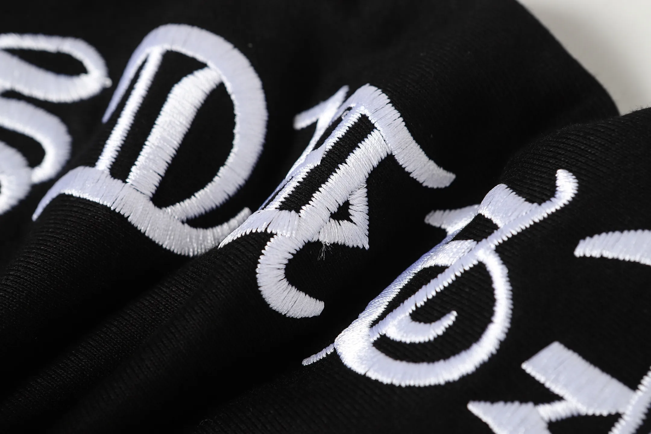 Logo Embroidery Cotton-Blend Sweatpants D16013539 — view 13