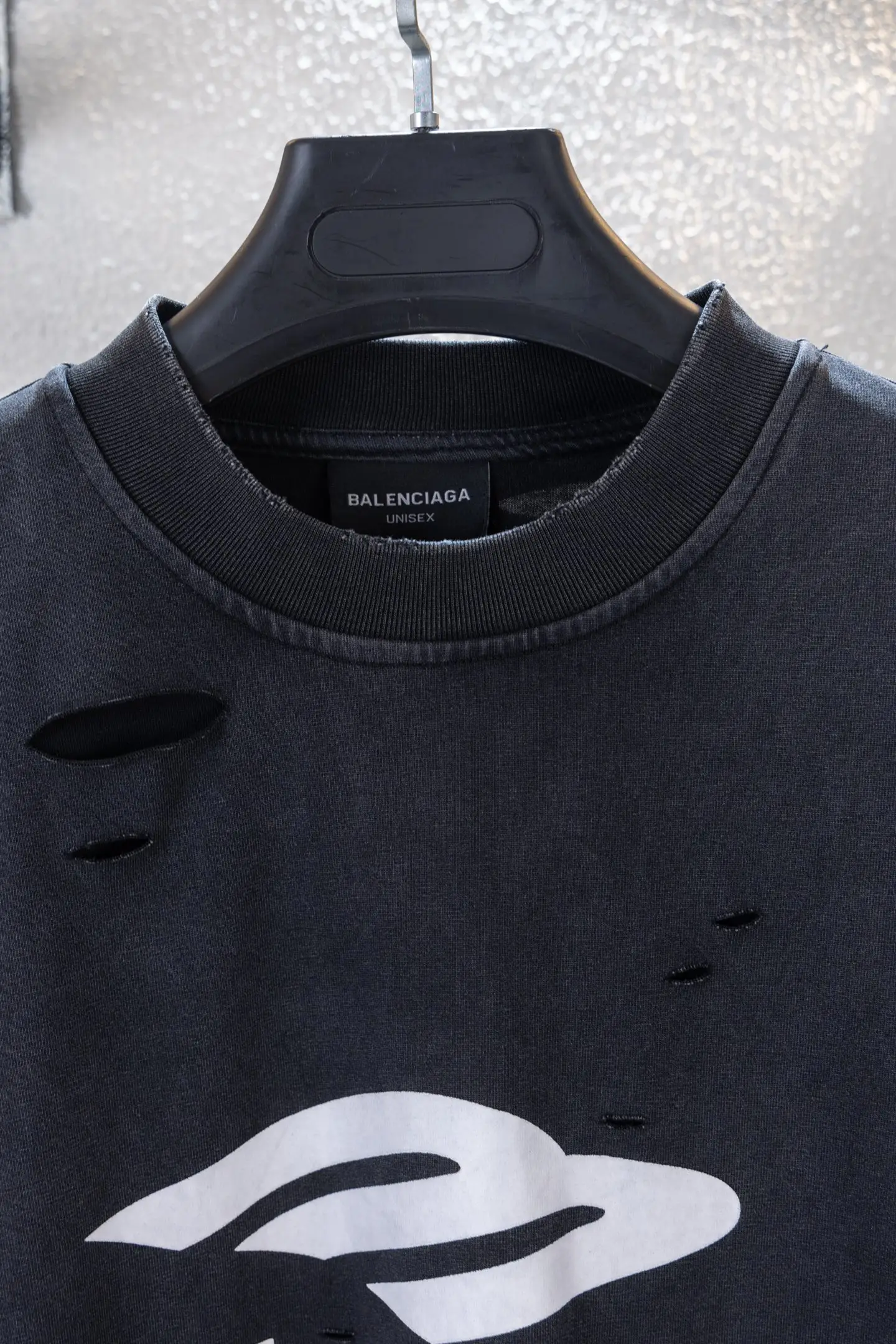 Distressed Double-Layer Long-Sleeve T-Shirt D16012266 — view 3