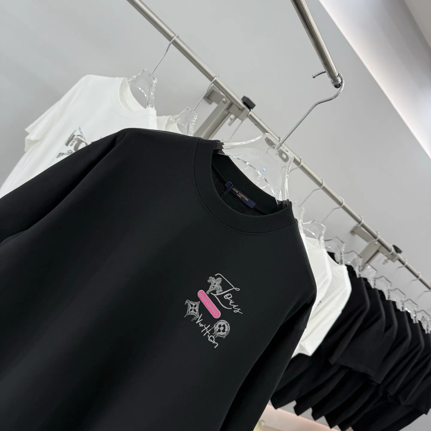 Embroidered Logo Cotton T-Shirt D16013855 — view 3
