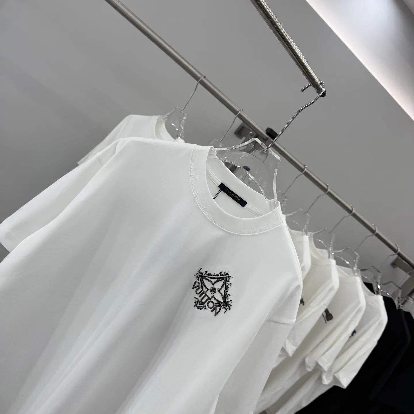 Embroidered Logo Cotton T-Shirt D16013859 — view 3