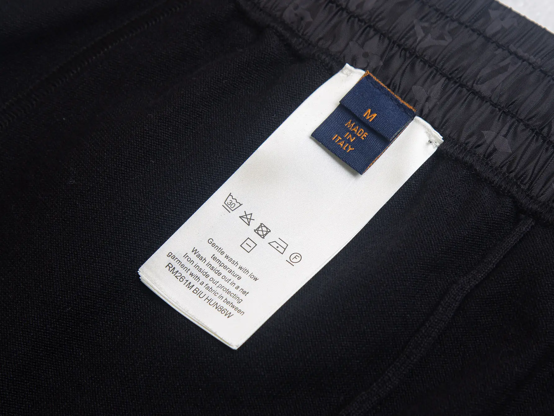 Monogram Jacquard Wool-Blend Knit Shorts D16015850 — view 6