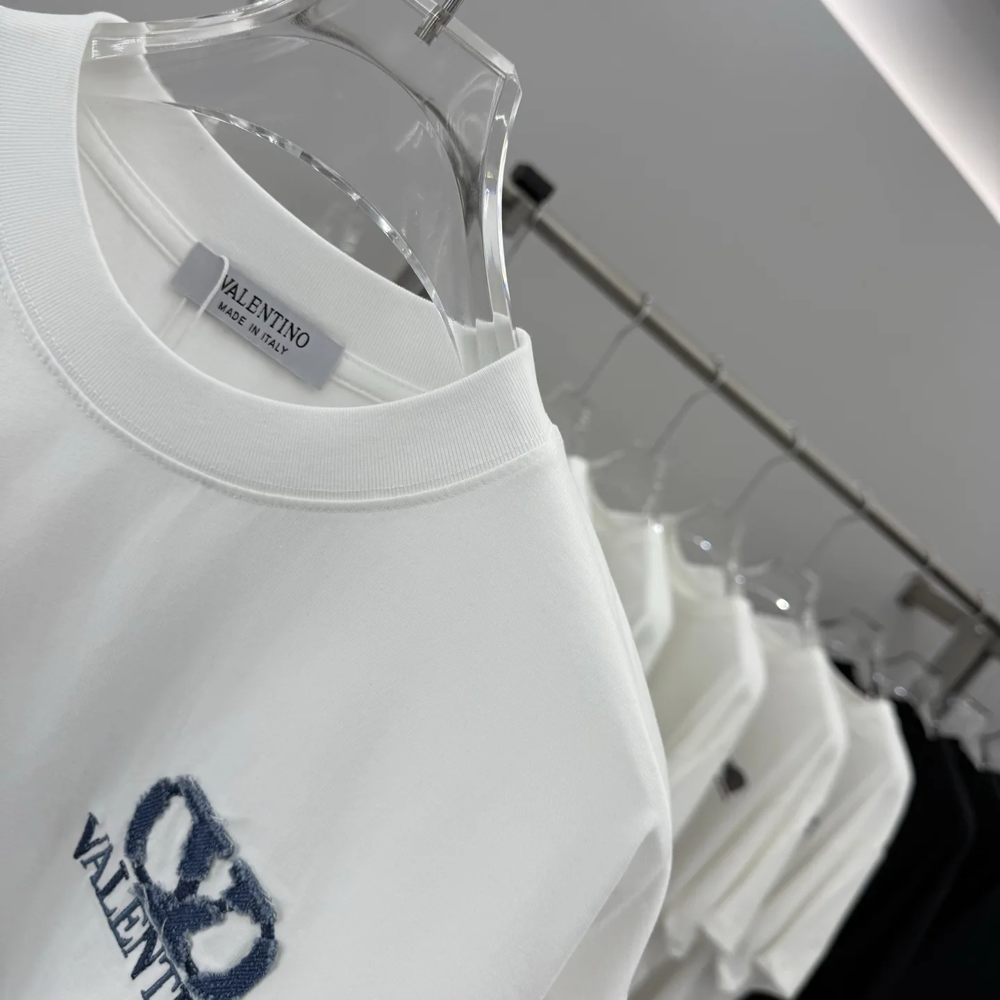 Logo Embroidered Denim Patch T-Shirt D16513877 — view 4