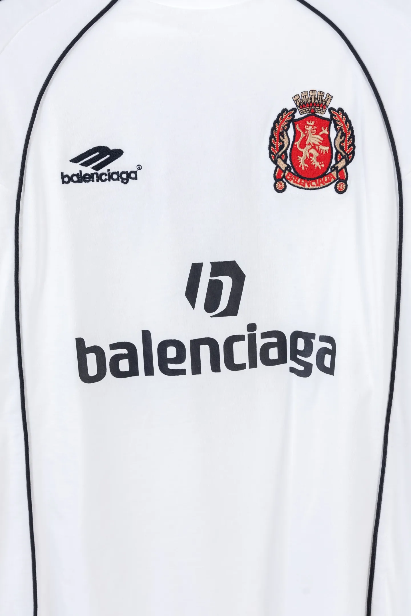 Logo-Embroidered Oversized Long-Sleeve Jersey D16512256 — view 4
