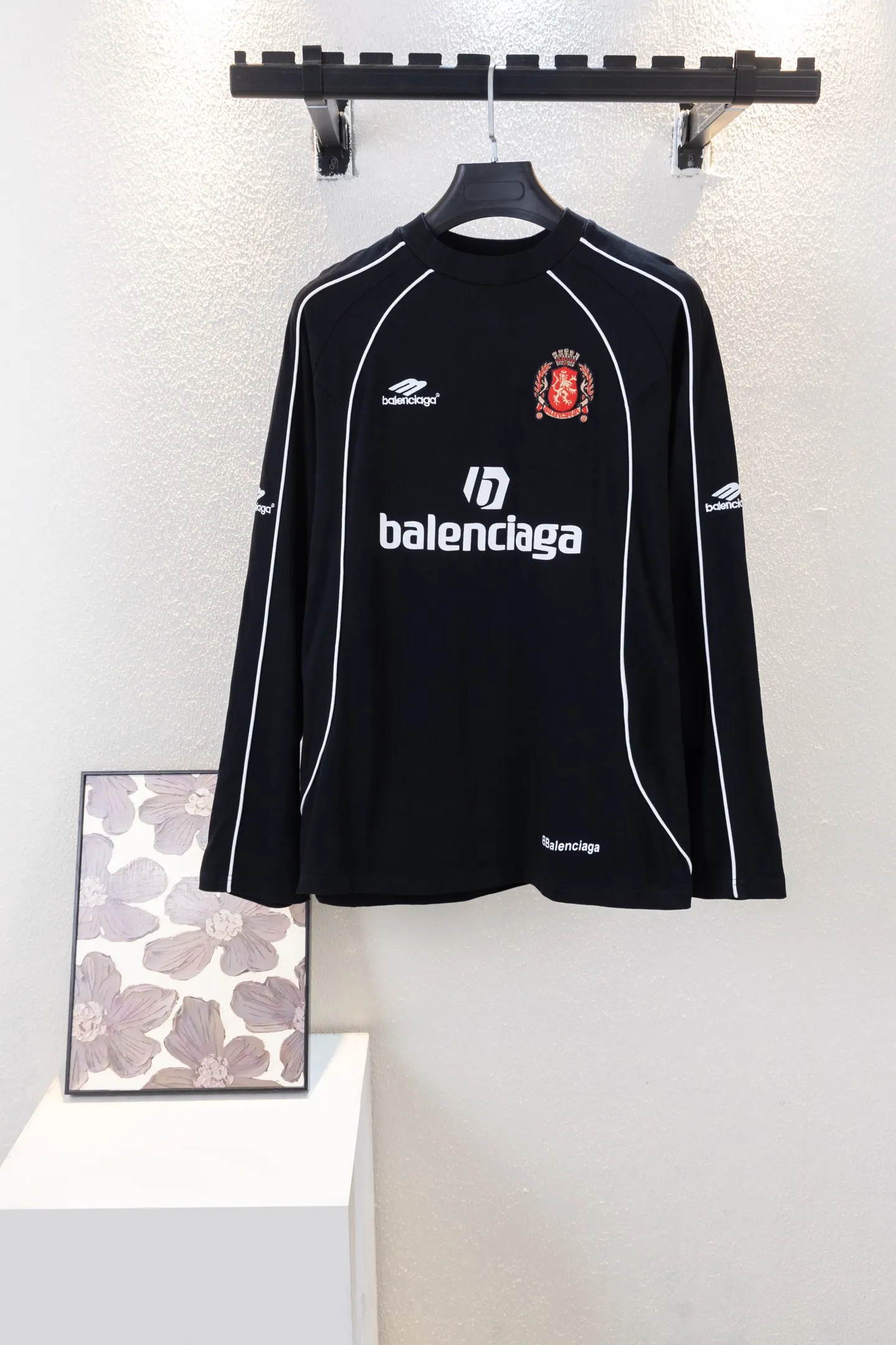 Embroidered Logo Long-Sleeve Jersey D16512257