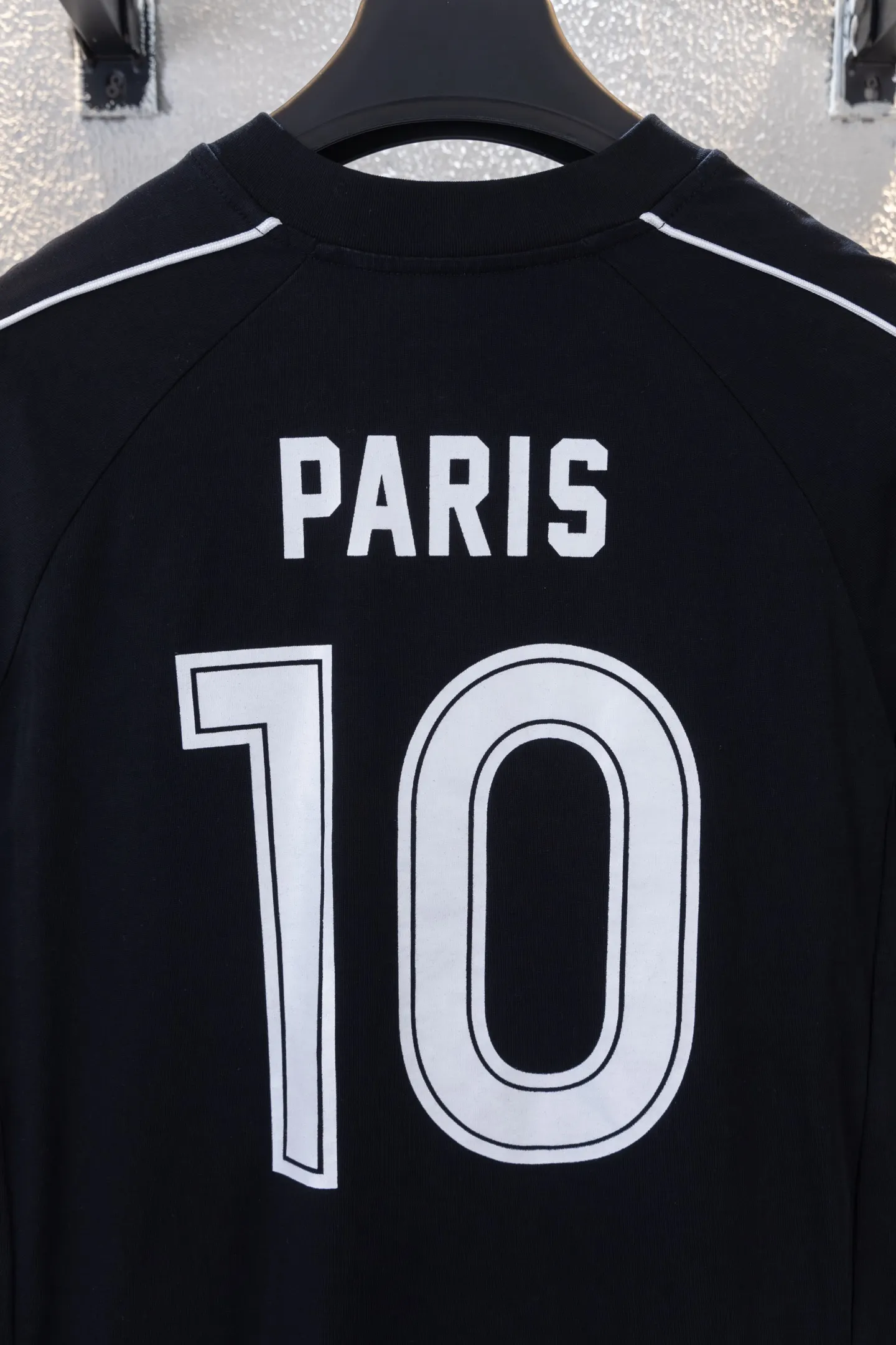 Embroidered Logo Long-Sleeve Jersey D16512257 — view 5